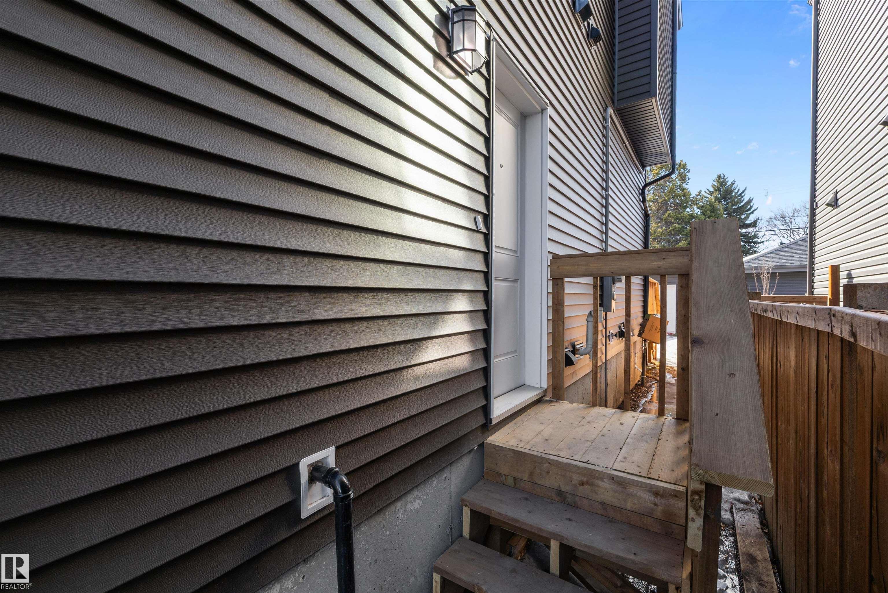 Photo 57 at 8321 81ave NW, King Edward Park, Edmonton