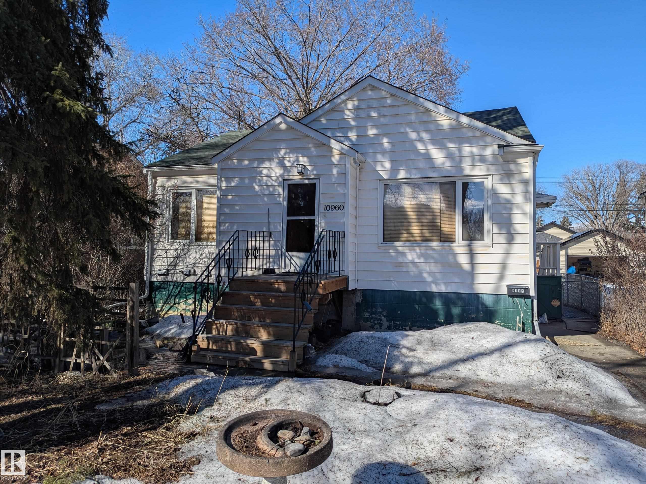 10960 74 Avenue NW, McKernan, Edmonton 2