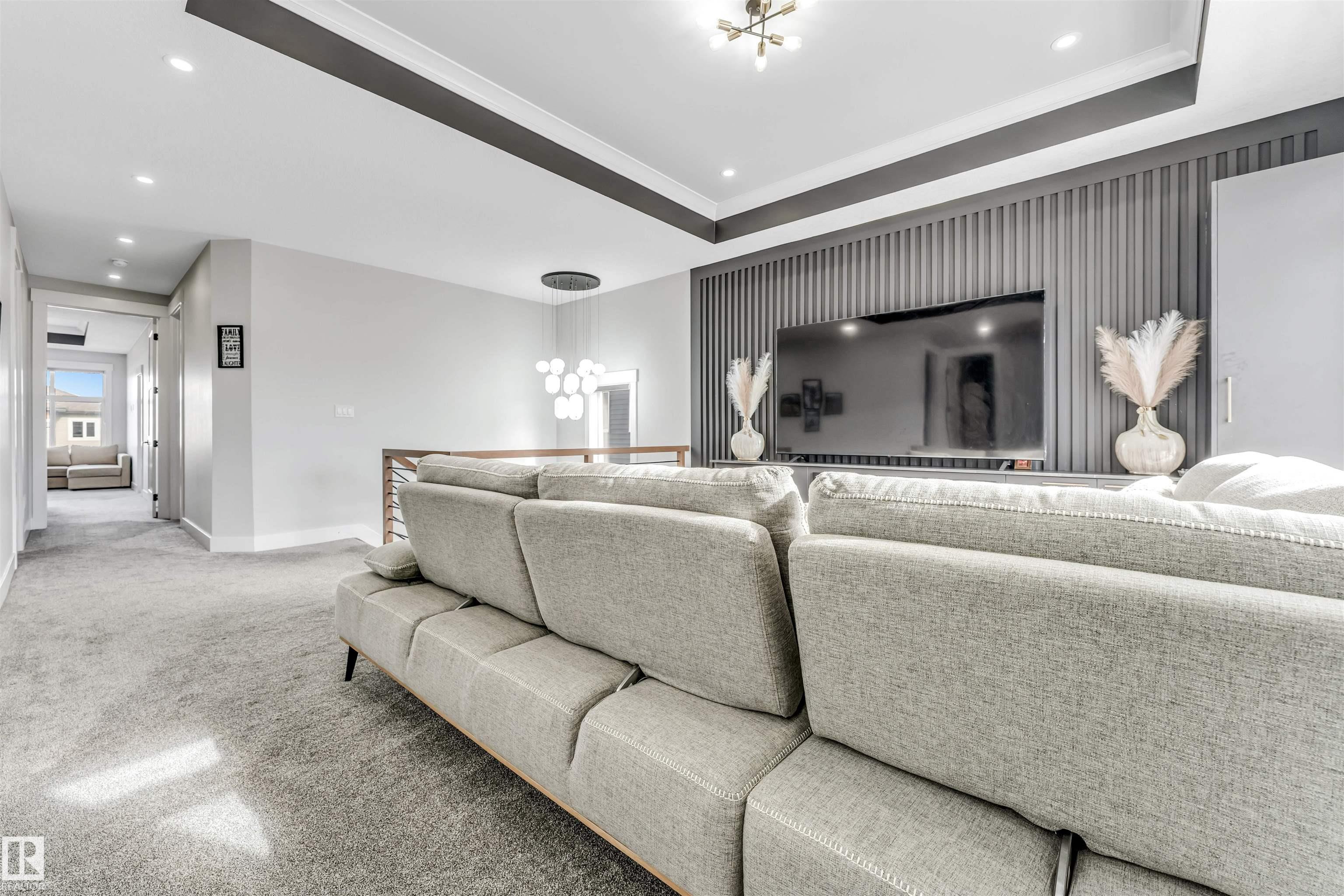 Photo 32 at 1531 151 Avenue NW, Fraser, Edmonton