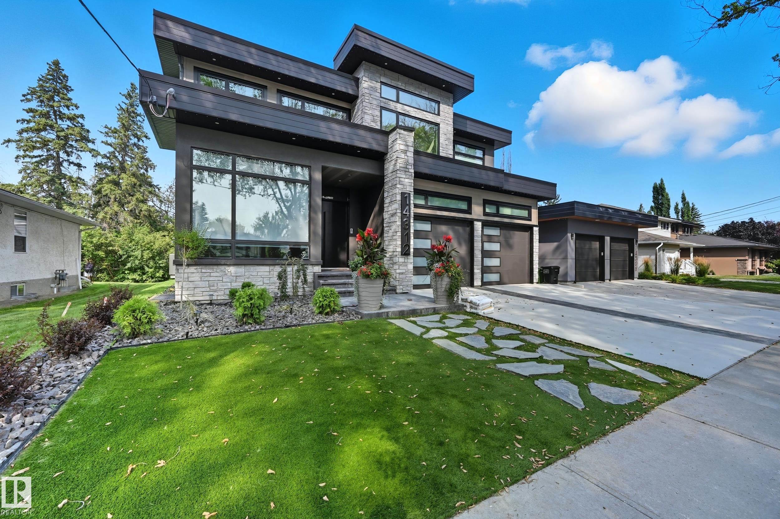 Picture for 14312 92A AV NW