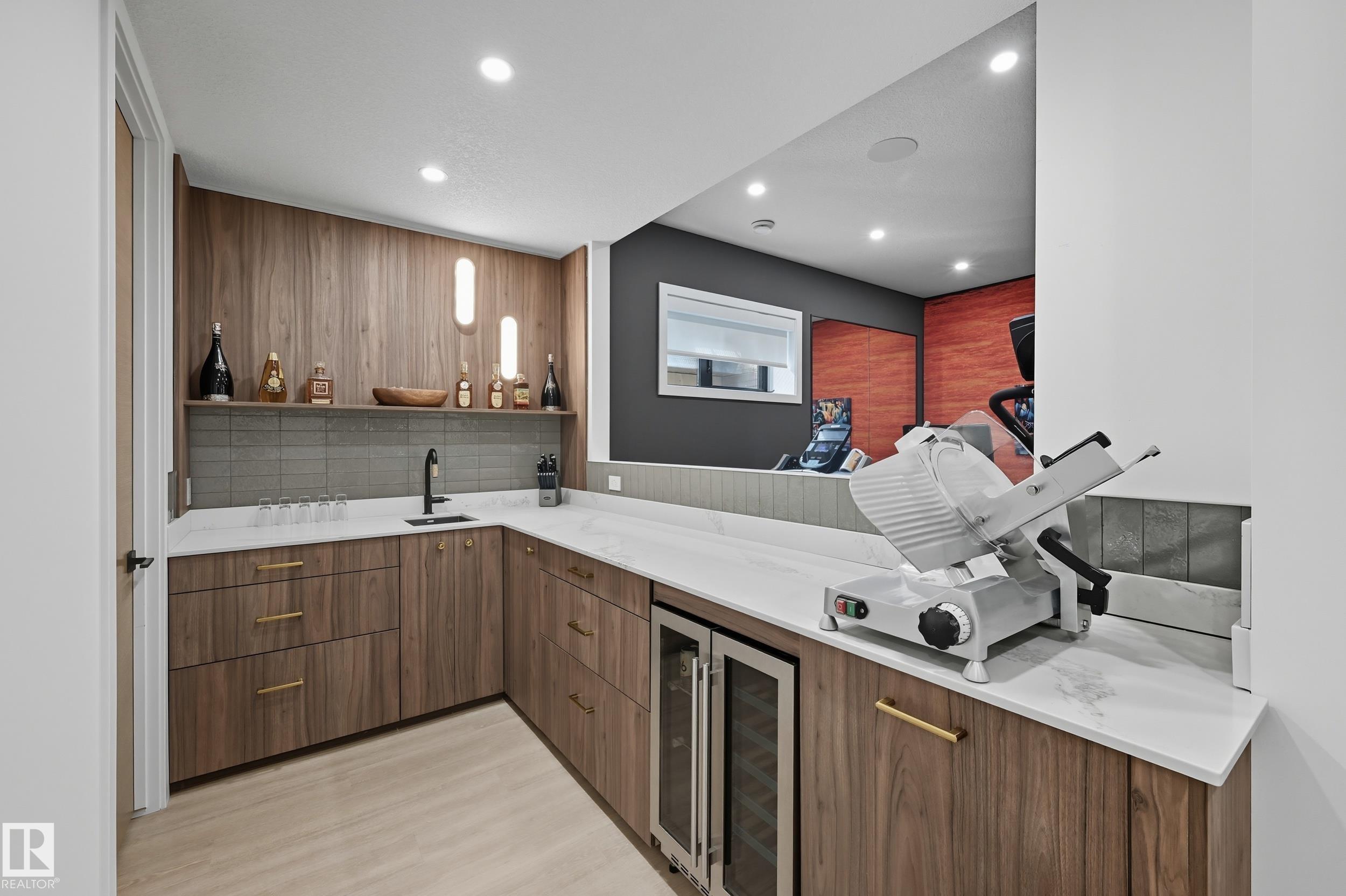 Photo 31 at 14312 92a Avenue NW, Parkview, Edmonton