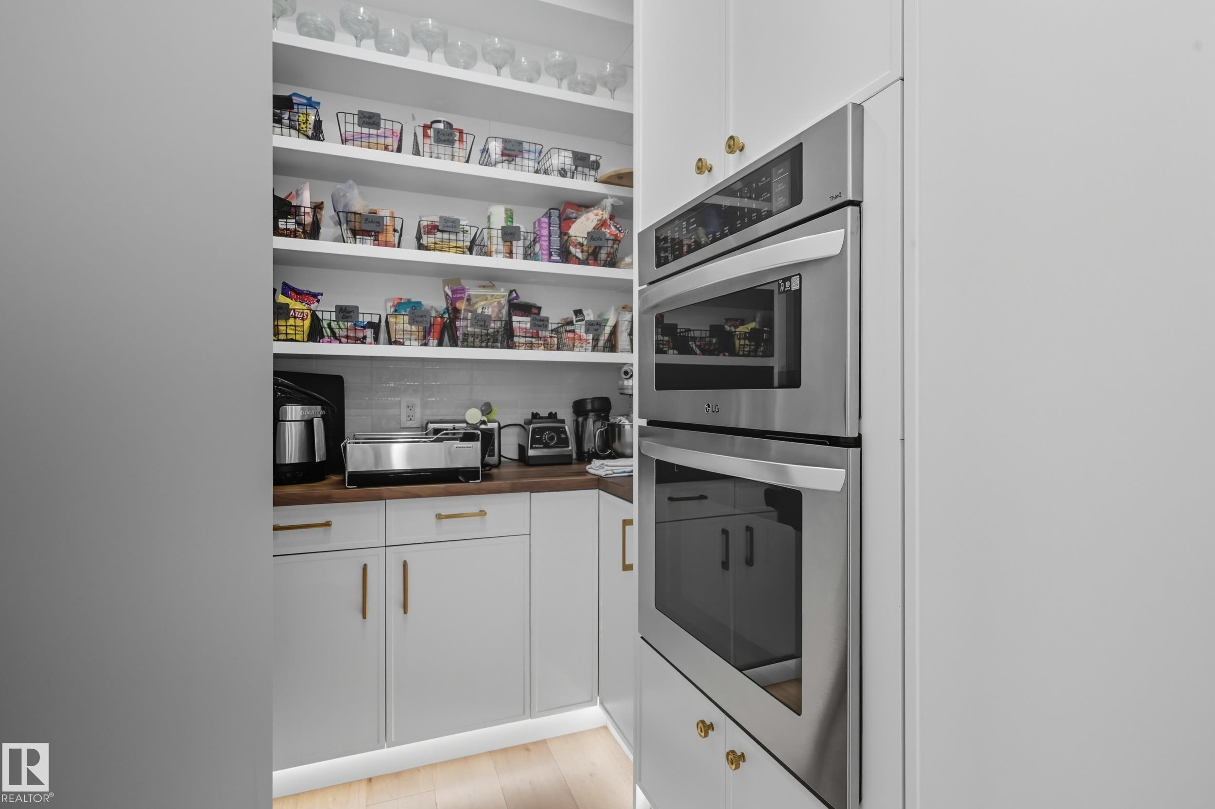 Photo 9 at 14312 92a Avenue NW, Parkview, Edmonton