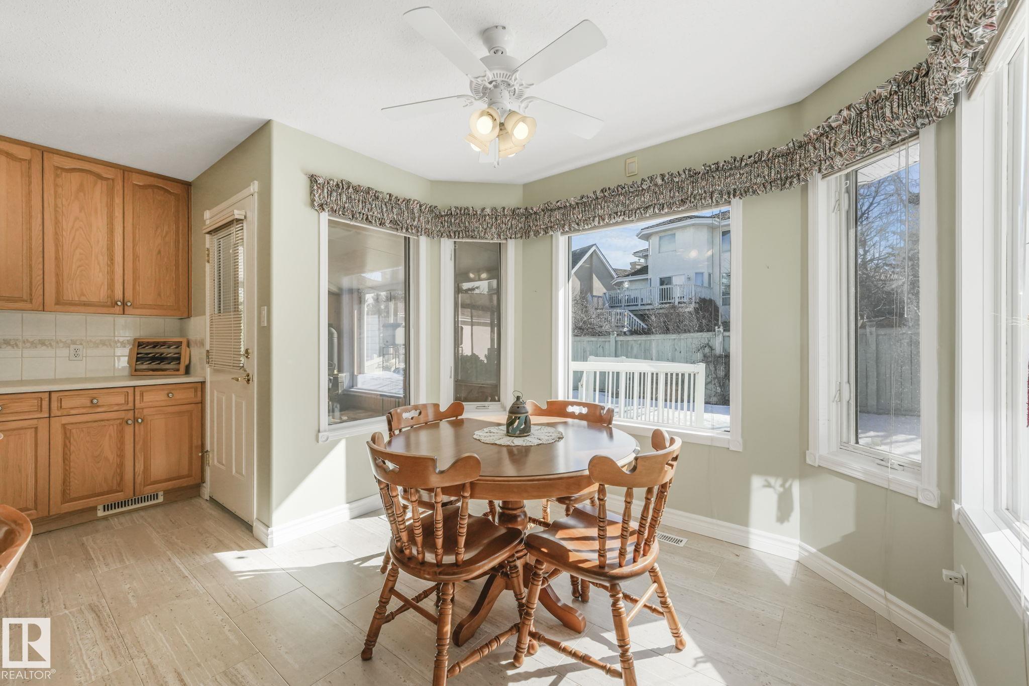 Photo 18 at 1033 Carter Crest Road NW, Carter Crest, Edmonton