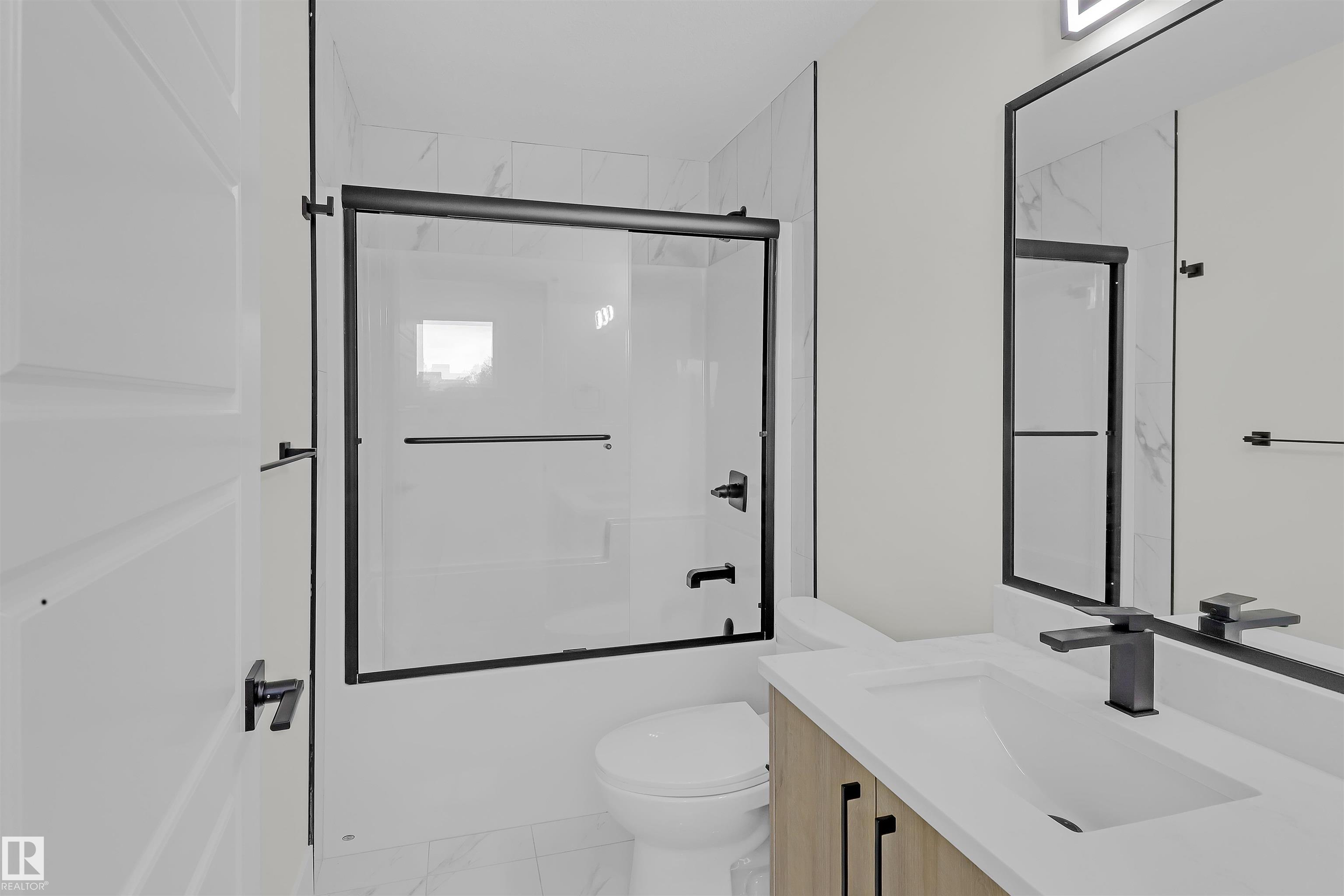 Photo 13 at 7938 91 Avenue NW, Holyrood, Edmonton