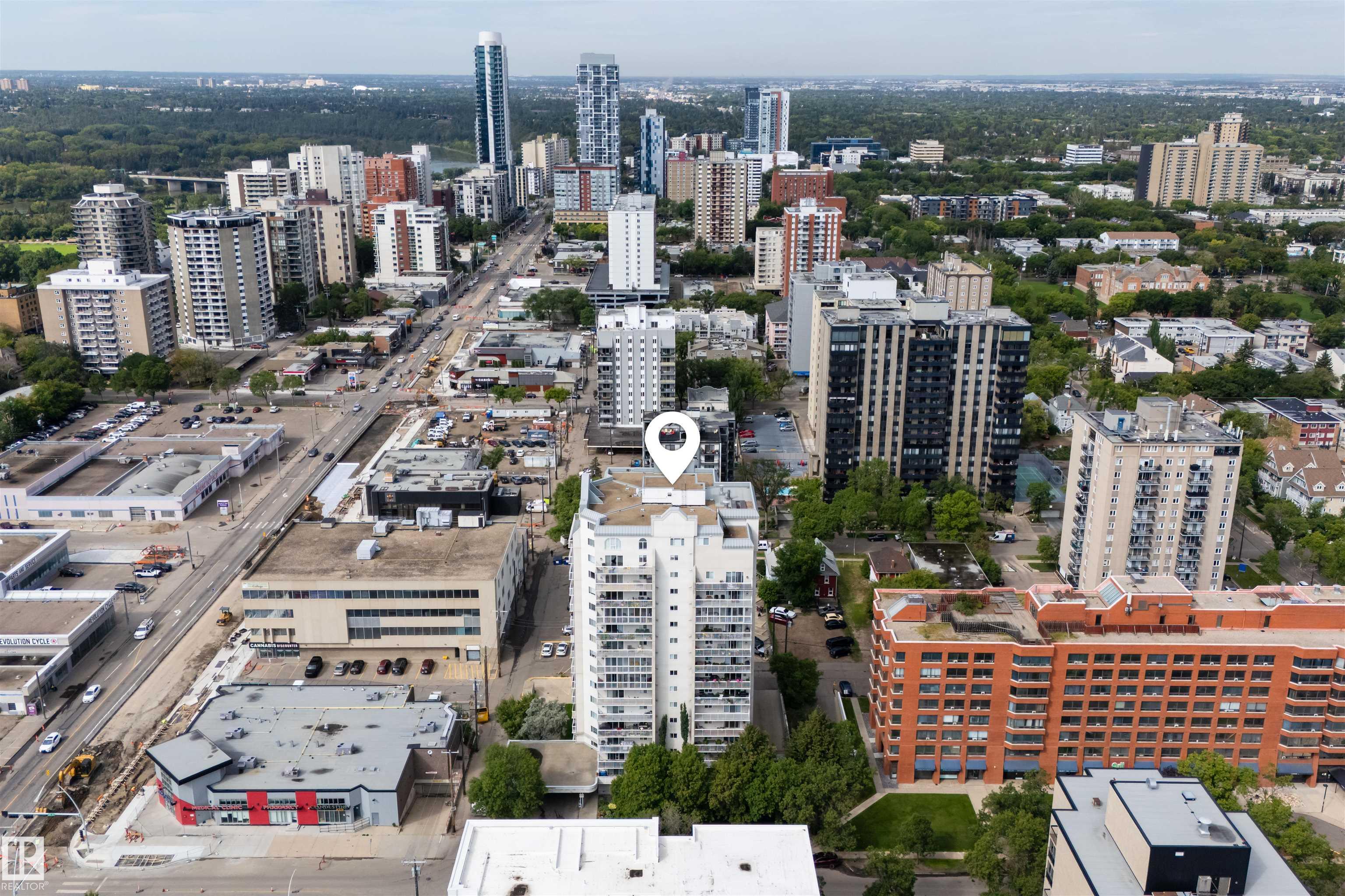 Photo 47 at 1303 - 10130 114 Street NW, Wîhkwêntôwin, Edmonton