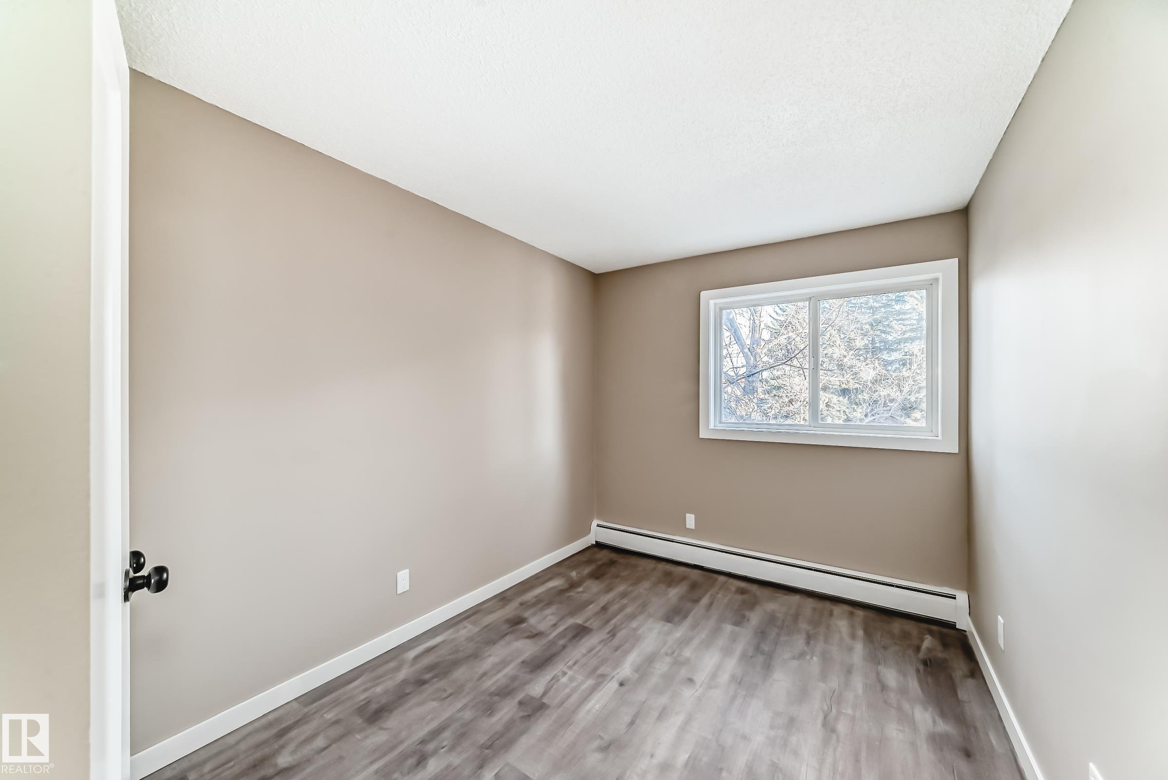 Photo 18 at 28 - 11255 31 Avenue NW, Sweet Grass, Edmonton