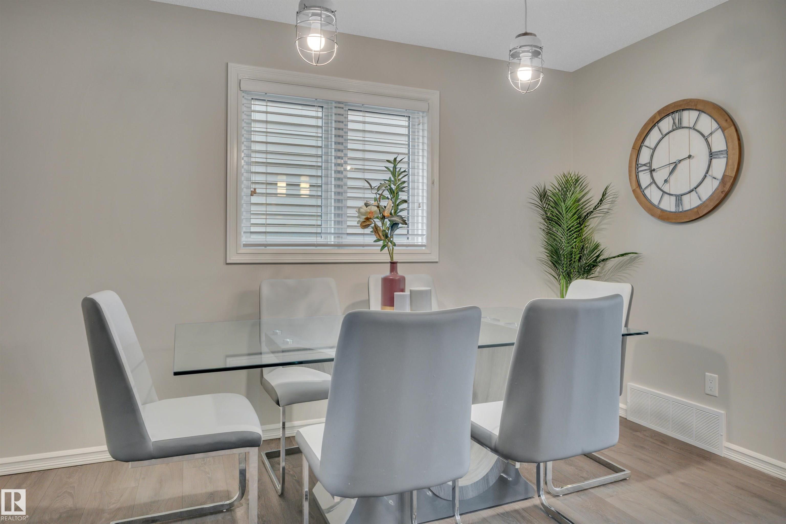 Photo 11 at 22220 88 Avenue NW, Rosenthal, Edmonton