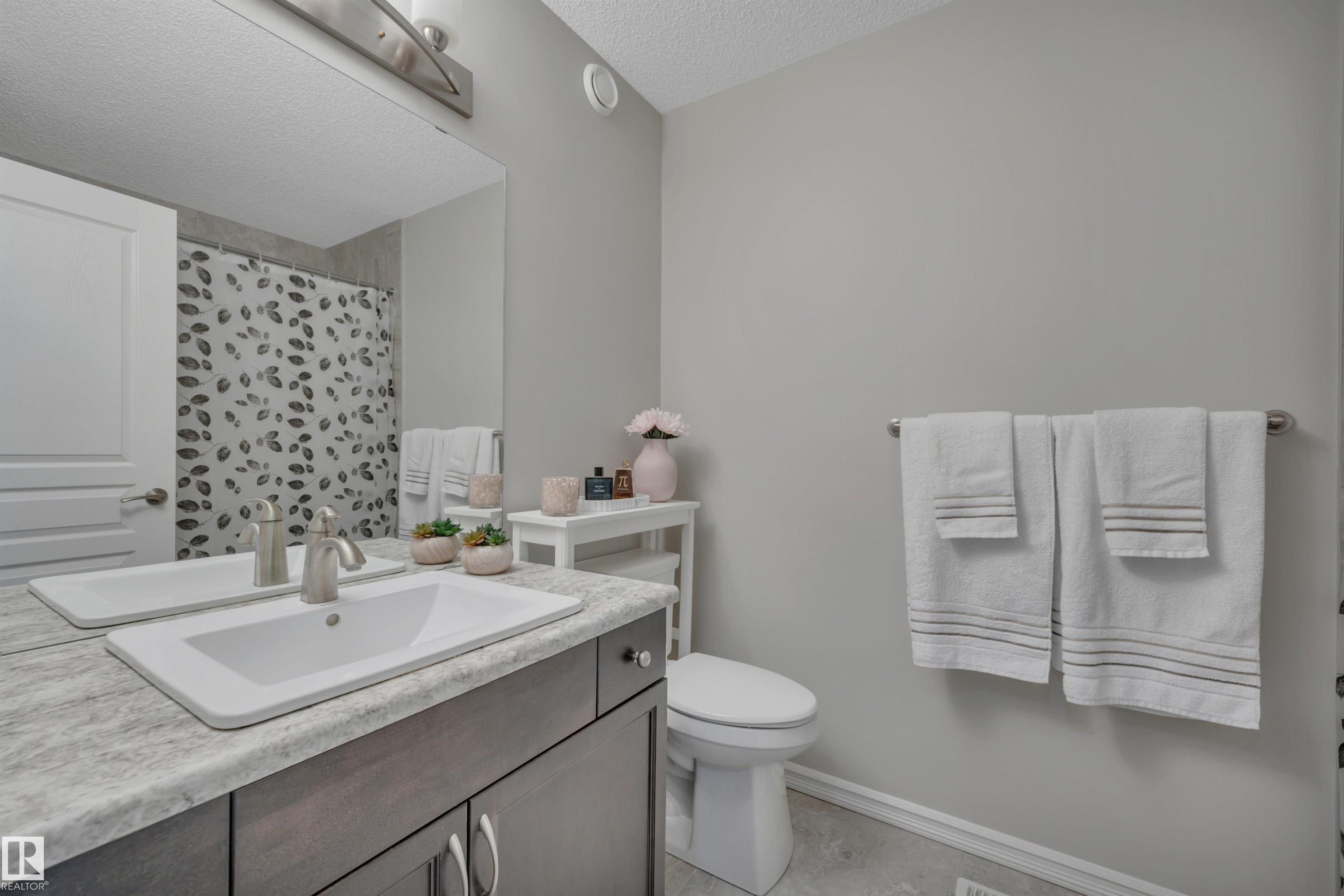 Photo 28 at 22220 88 Avenue NW, Rosenthal, Edmonton