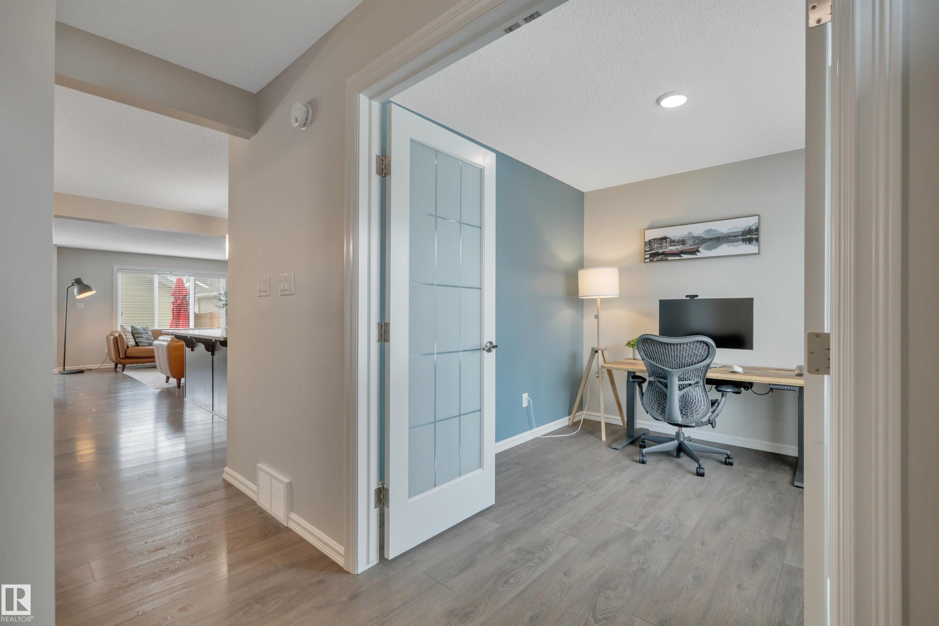 Photo 4 at 22220 88 Avenue NW, Rosenthal, Edmonton