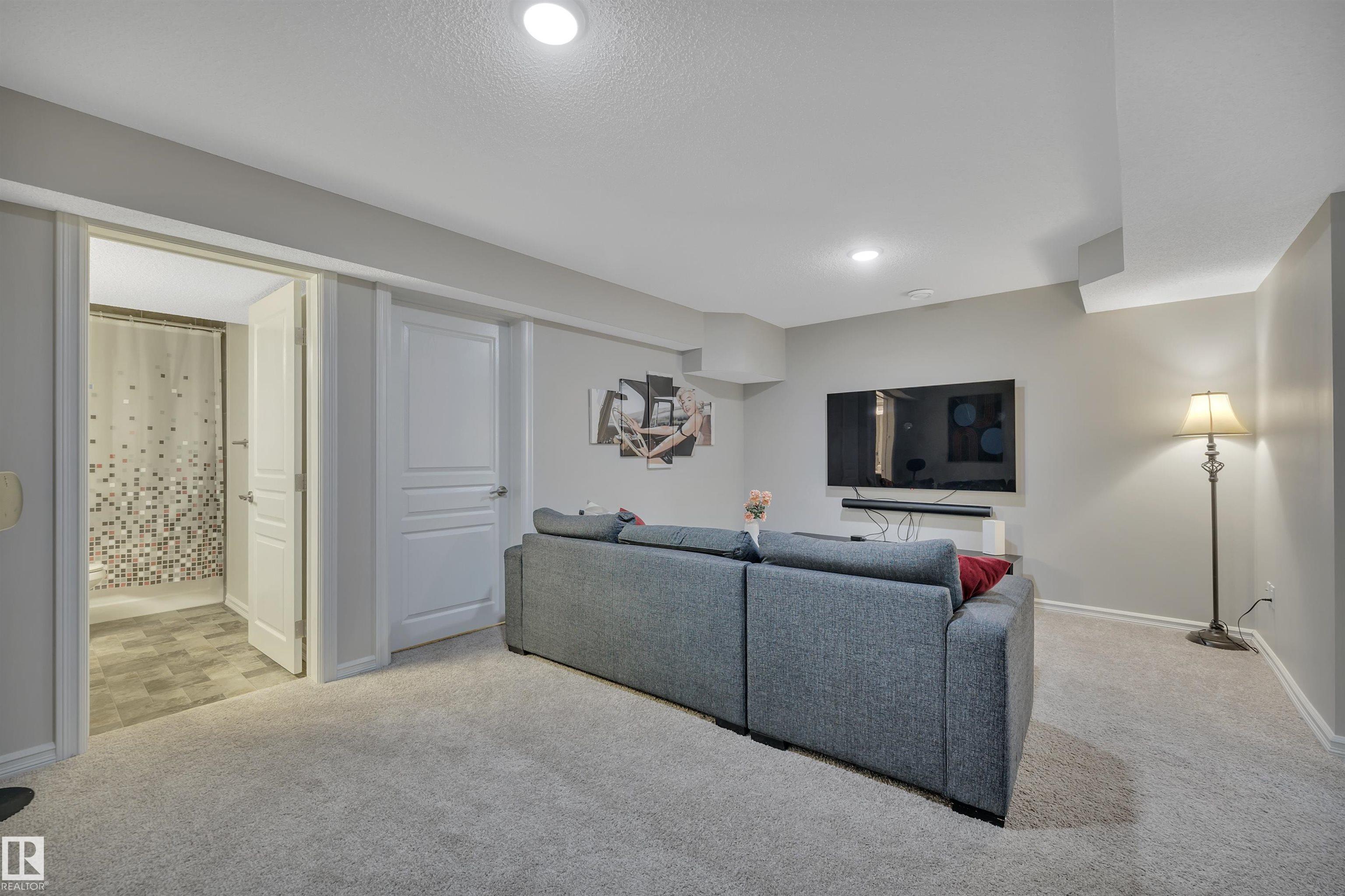 Photo 33 at 22220 88 Avenue NW, Rosenthal, Edmonton