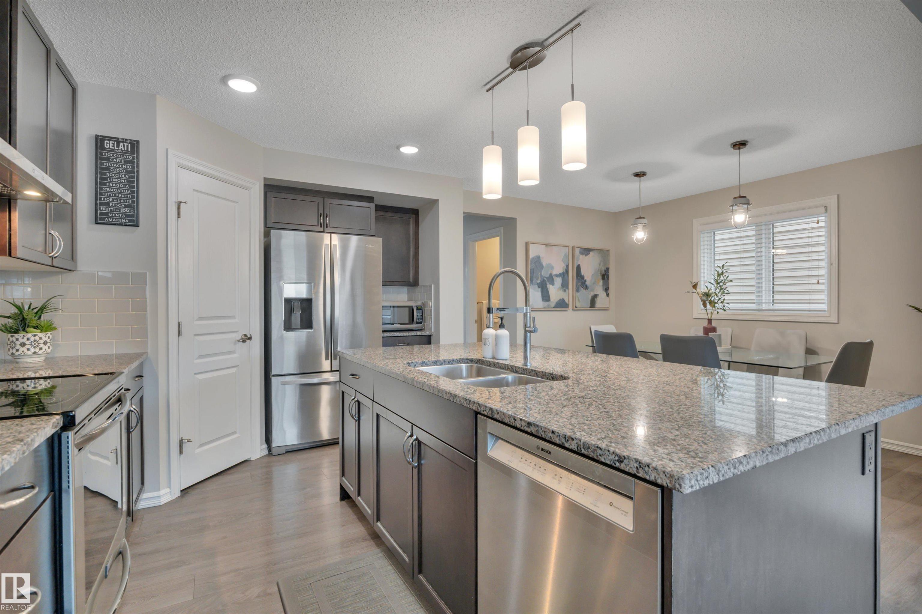 Photo 9 at 22220 88 Avenue NW, Rosenthal, Edmonton