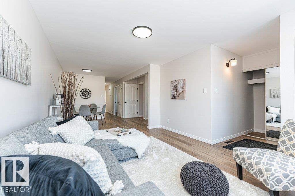 Photo 6 at 12209A 134b Avenue NW, Kensington, Edmonton