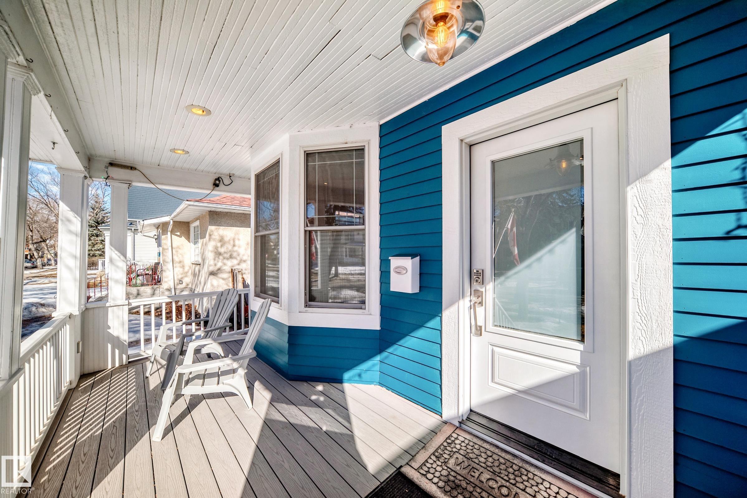 Photo 2 at 10989 125 Street NW, Westmount, Edmonton