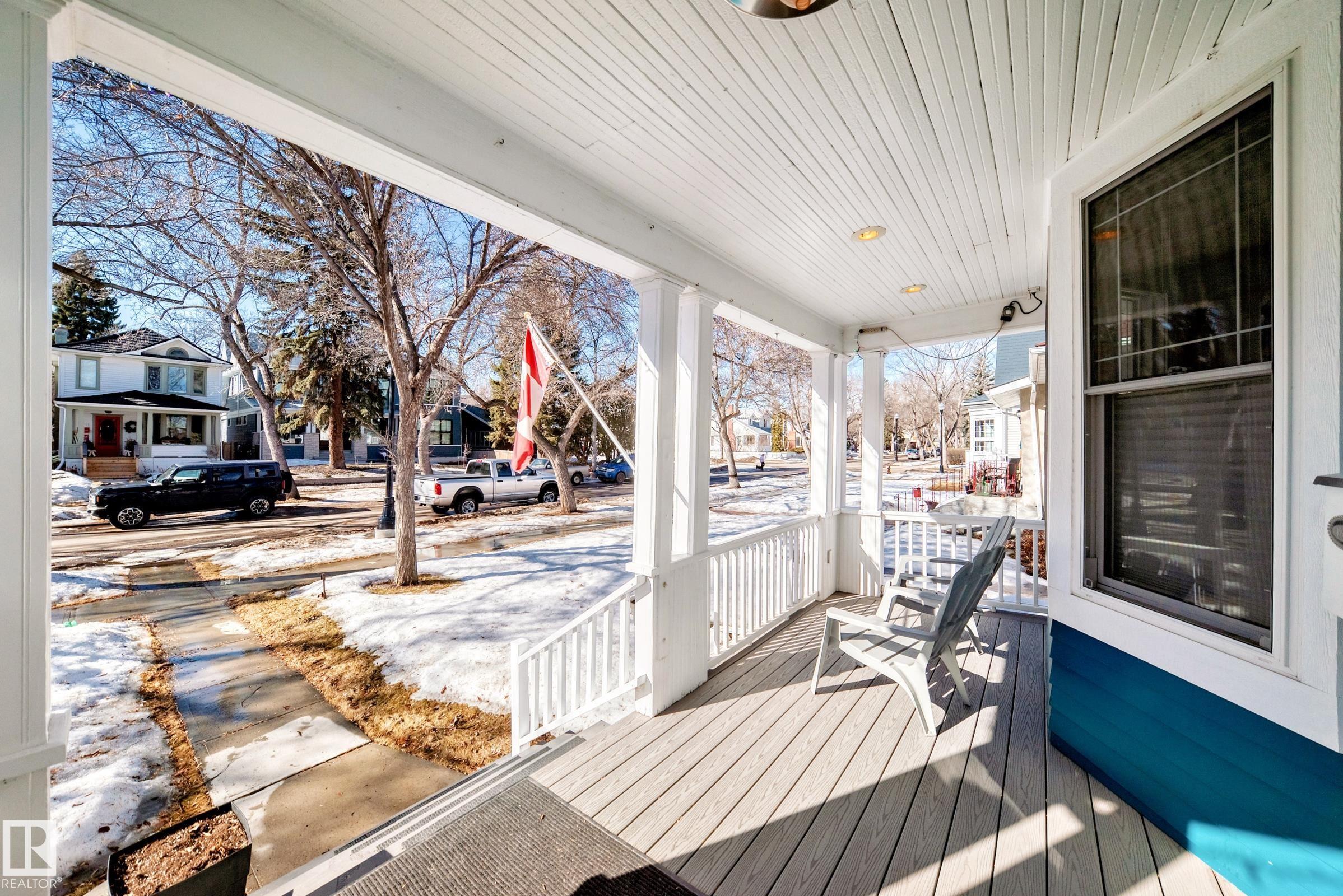 Photo 3 at 10989 125 Street NW, Westmount, Edmonton