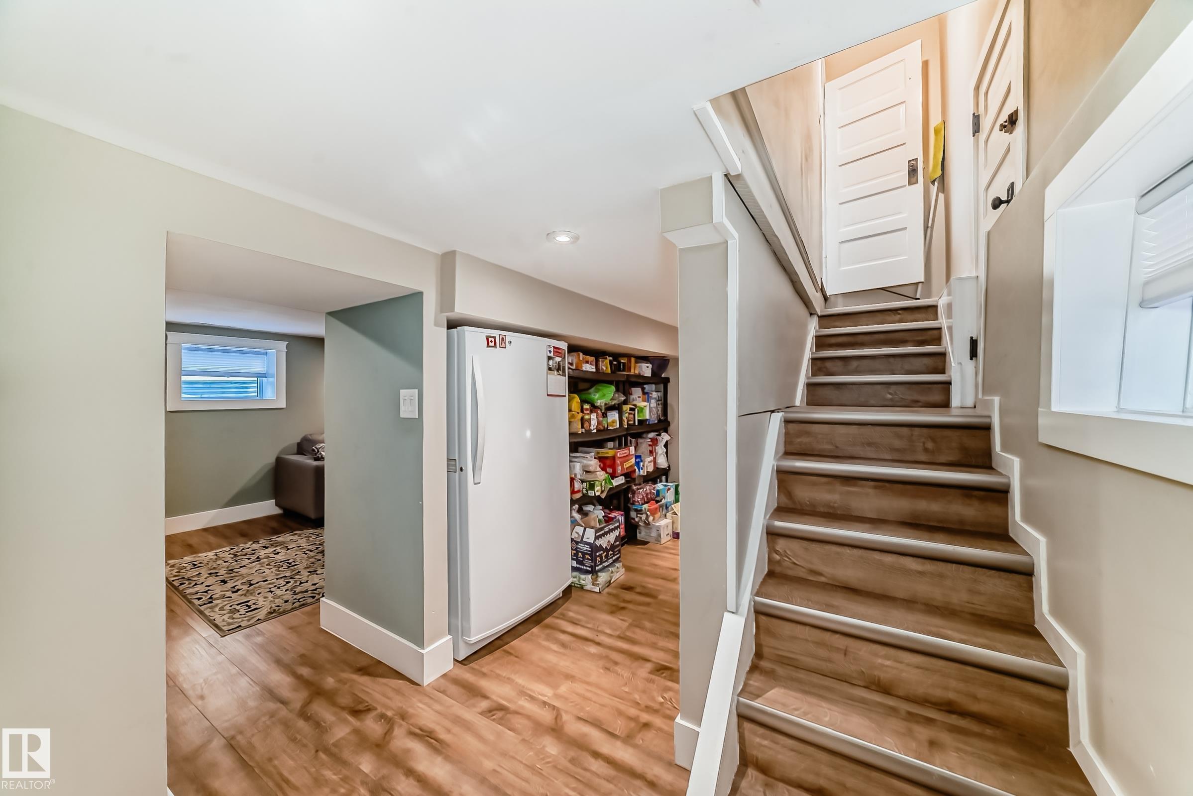 Photo 43 at 10989 125 Street NW, Westmount, Edmonton