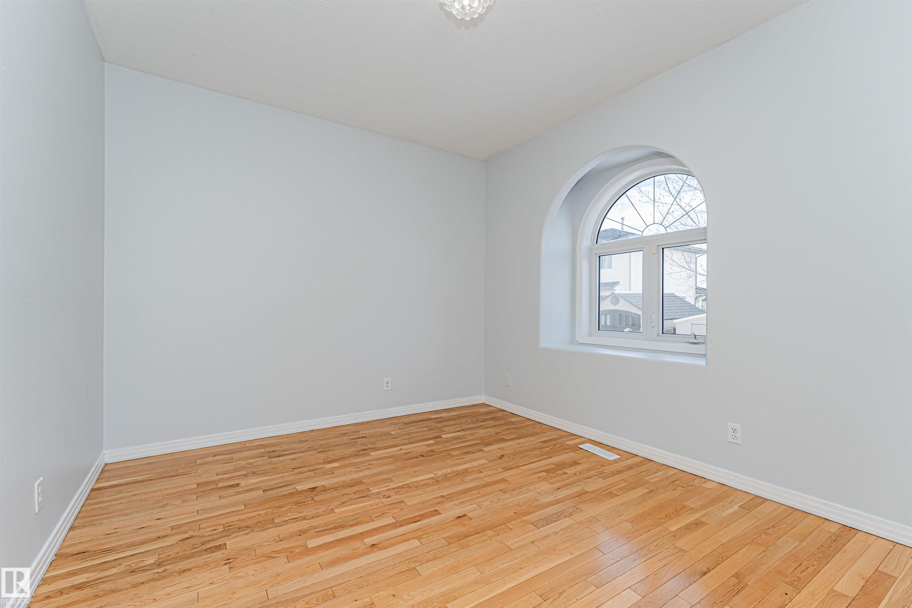 Photo 24 at 434 Grandin Drive, Morinville