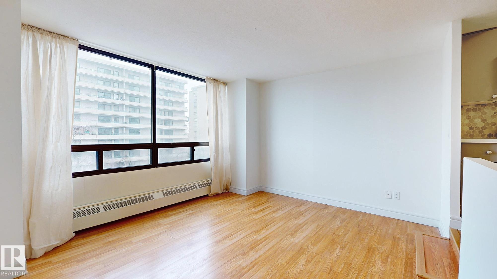 Photo 14 at 417 - 10160 114 Street NW, Wîhkwêntôwin, Edmonton