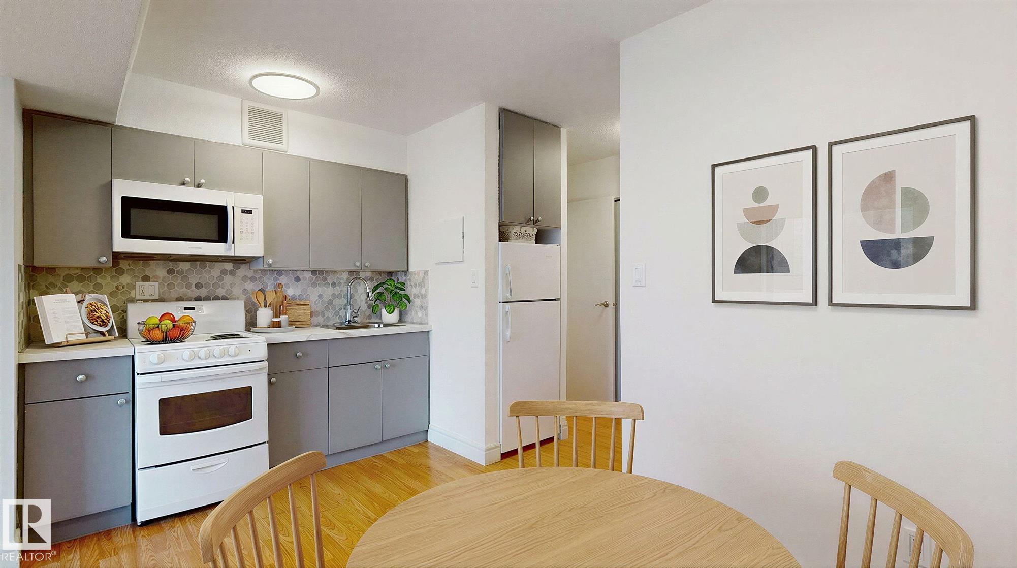 Photo 21 at 417 - 10160 114 Street NW, Wîhkwêntôwin, Edmonton