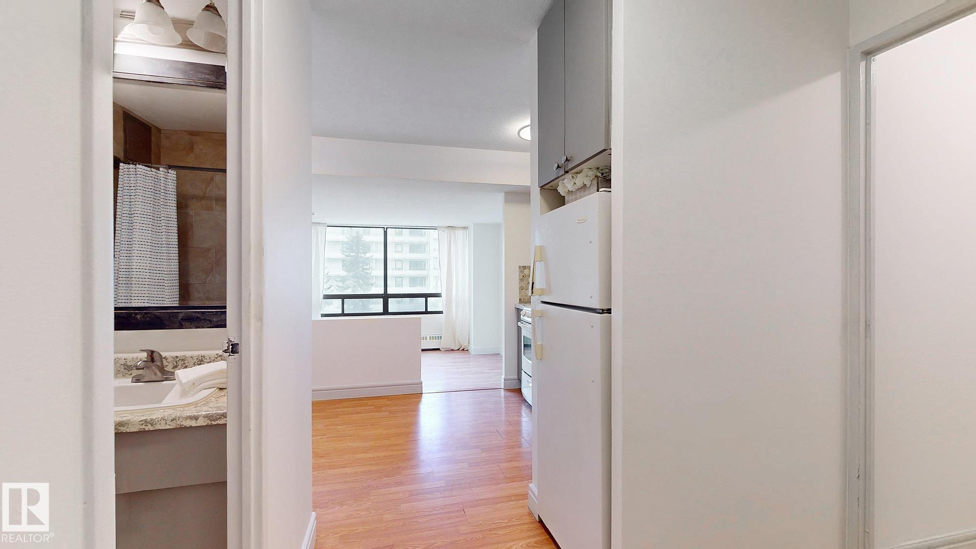 Photo 25 at 417 - 10160 114 Street NW, Wîhkwêntôwin, Edmonton