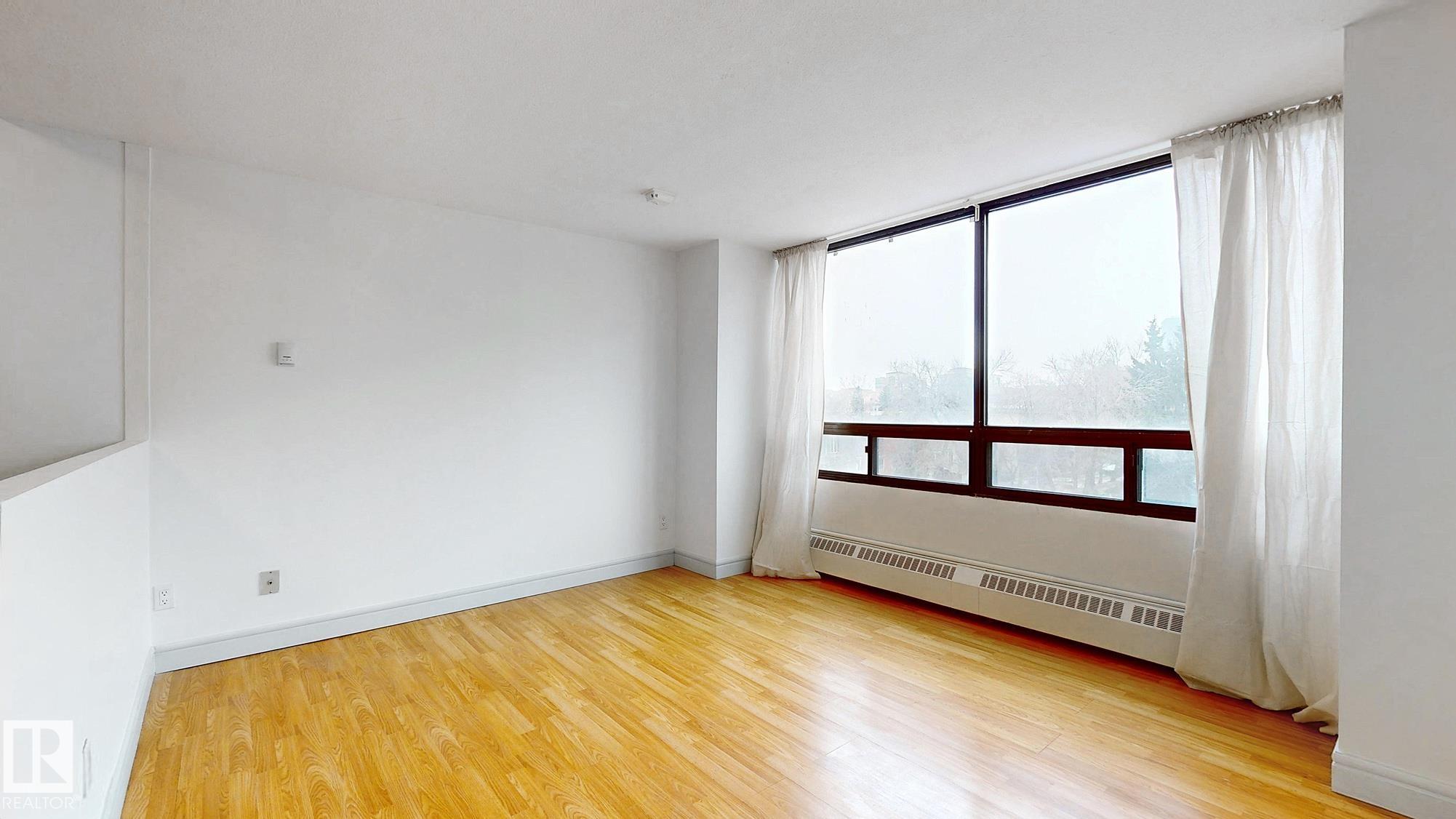 Photo 6 at 417 - 10160 114 Street NW, Wîhkwêntôwin, Edmonton