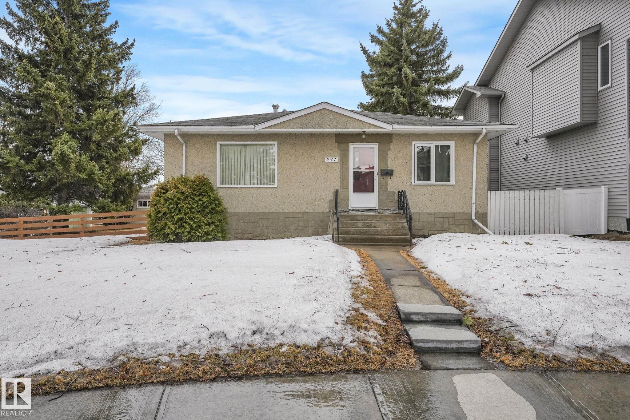 Photo 3 at 9107 65 Avenue NW, Hazeldean, Edmonton
