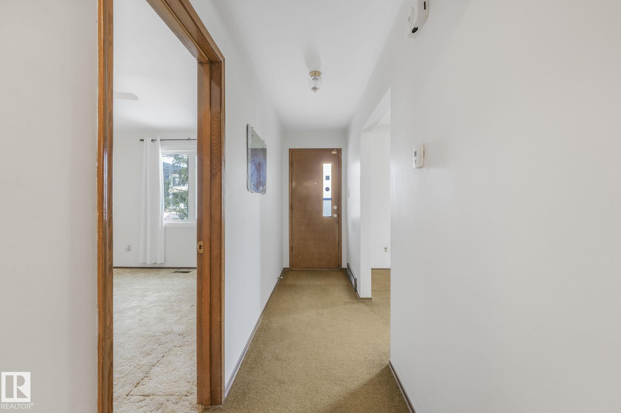 Photo 27 at 9107 65 Avenue NW, Hazeldean, Edmonton