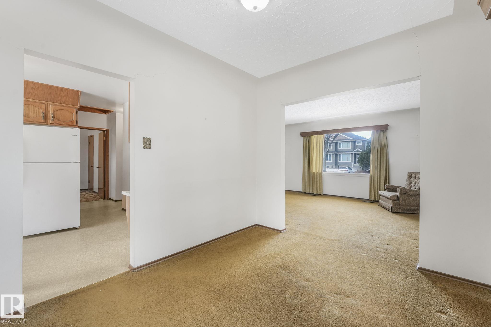 Photo 33 at 9107 65 Avenue NW, Hazeldean, Edmonton