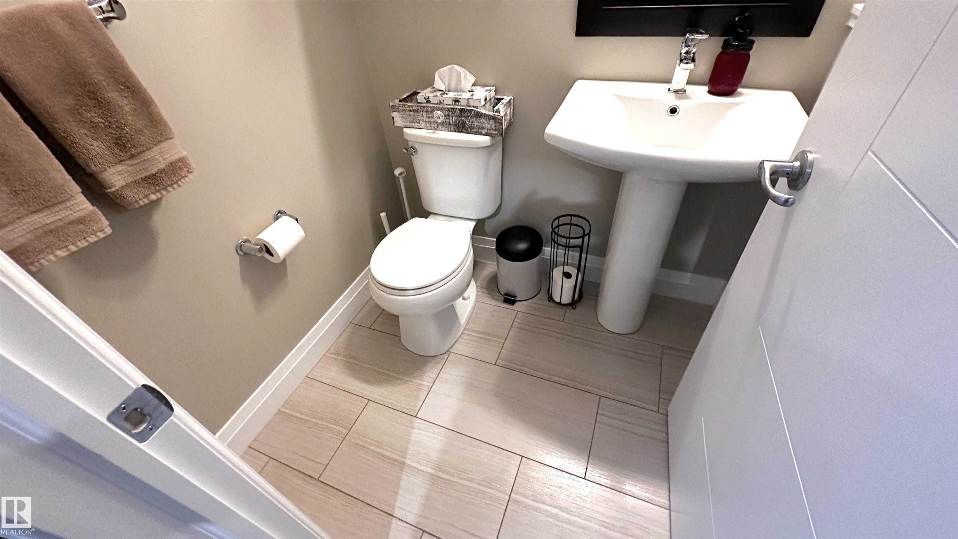 Photo 16 at 9813 106 Avenue, Morinville