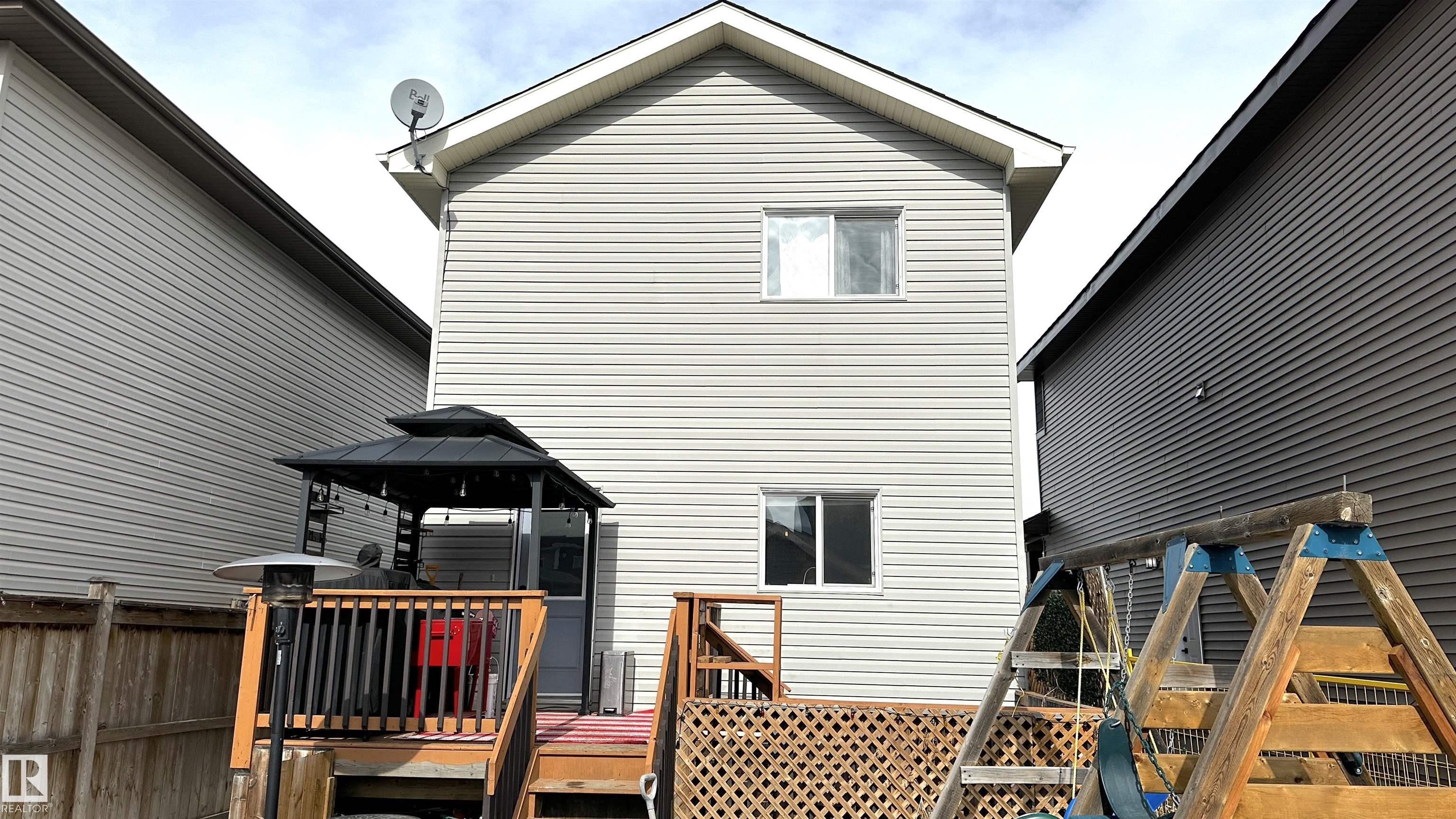 Photo 22 at 9813 106 Avenue, Morinville