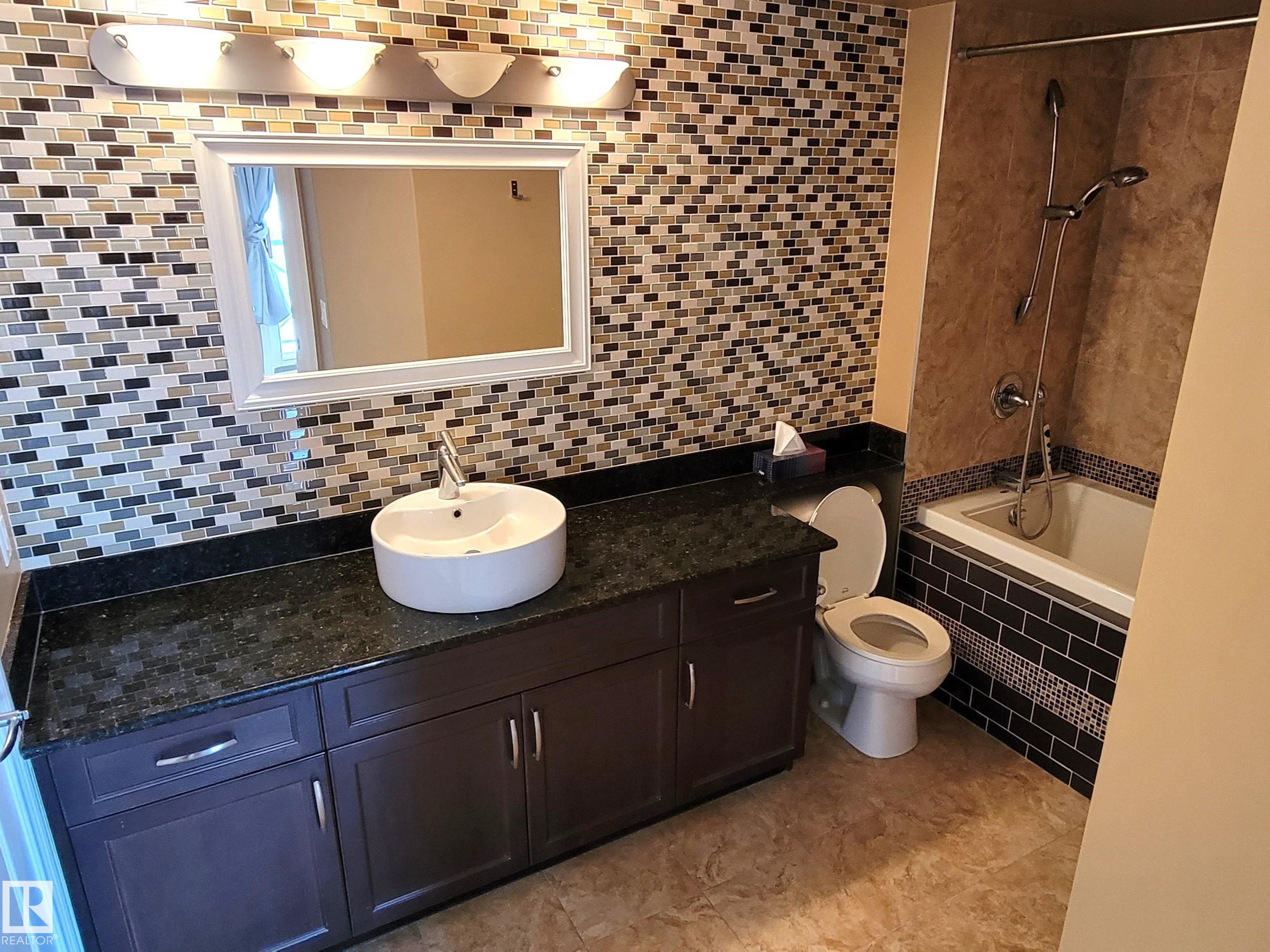 Photo 11 at 1005 - 10303 111 Street NW, Downtown, Edmonton