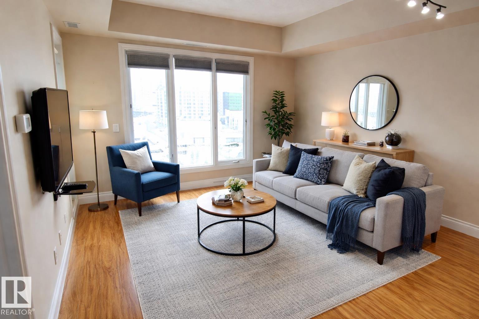 #1005 10303 111 ST NW 4