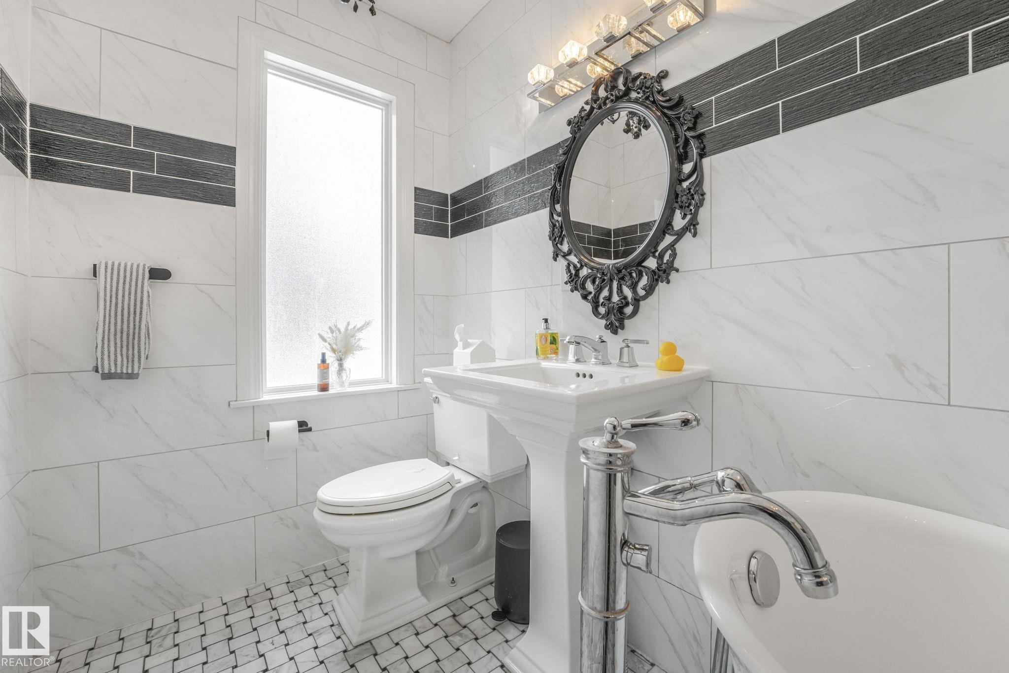 Photo 17 at 12729 108 Avenue NW, Westmount, Edmonton