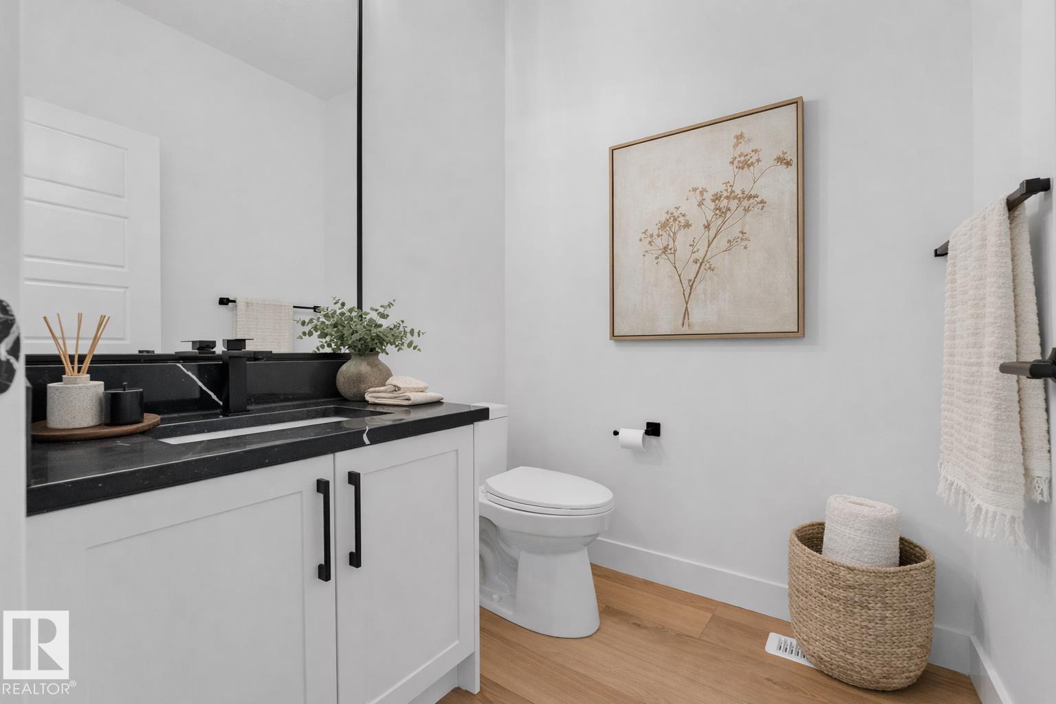 Photo 10 at 9619 89a Street, Morinville