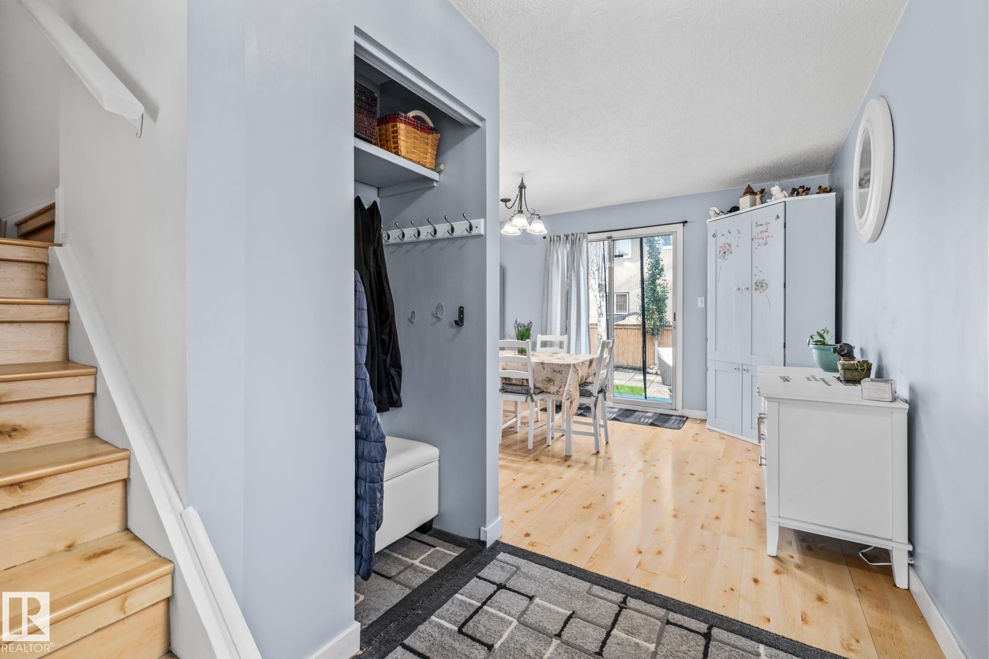 Photo 20 at 10940 Beaumaris Road NW, Lorelei, Edmonton