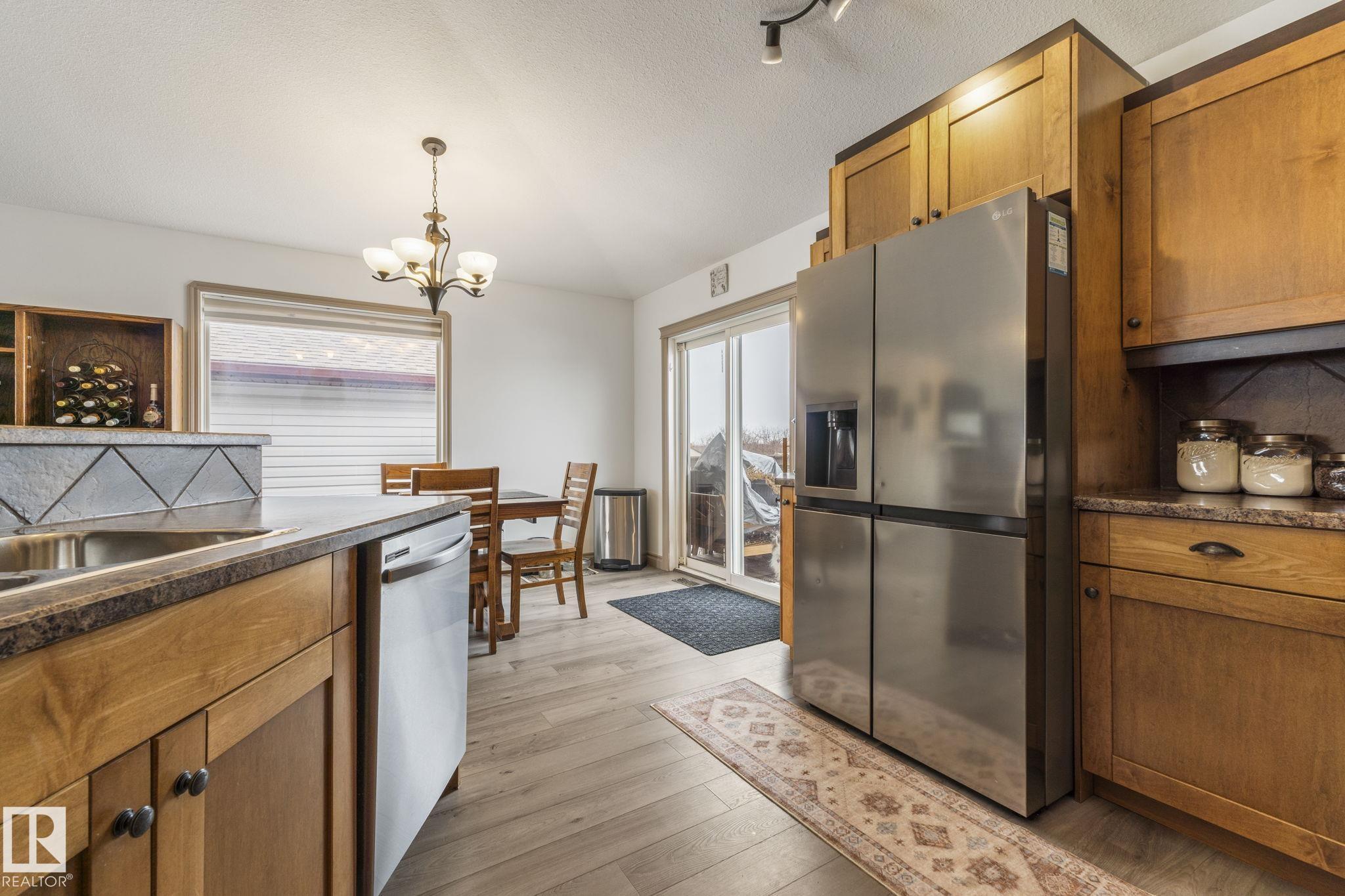 Photo 28 at 9308 106 Avenue, Morinville