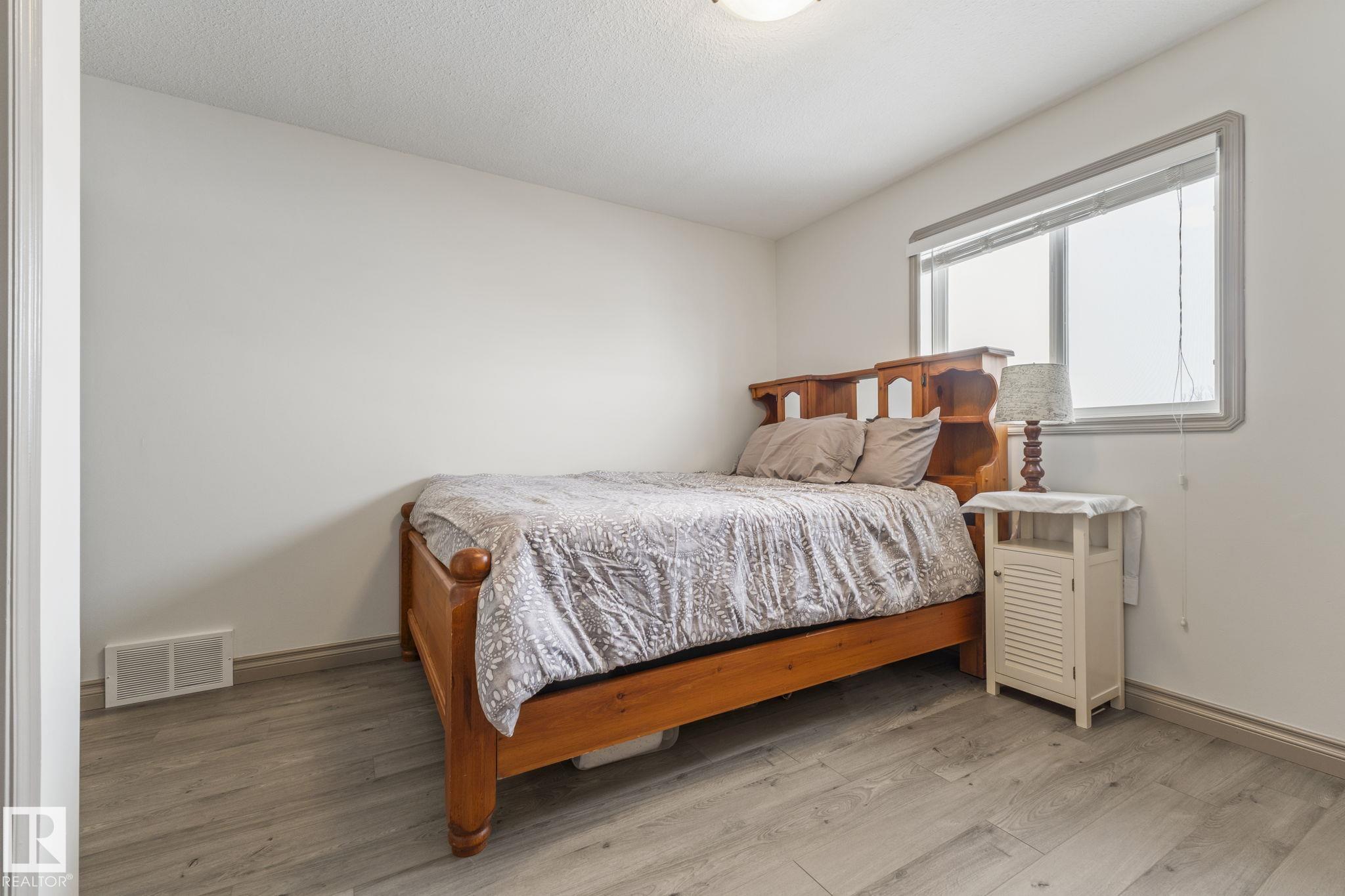 Photo 32 at 9308 106 Avenue, Morinville