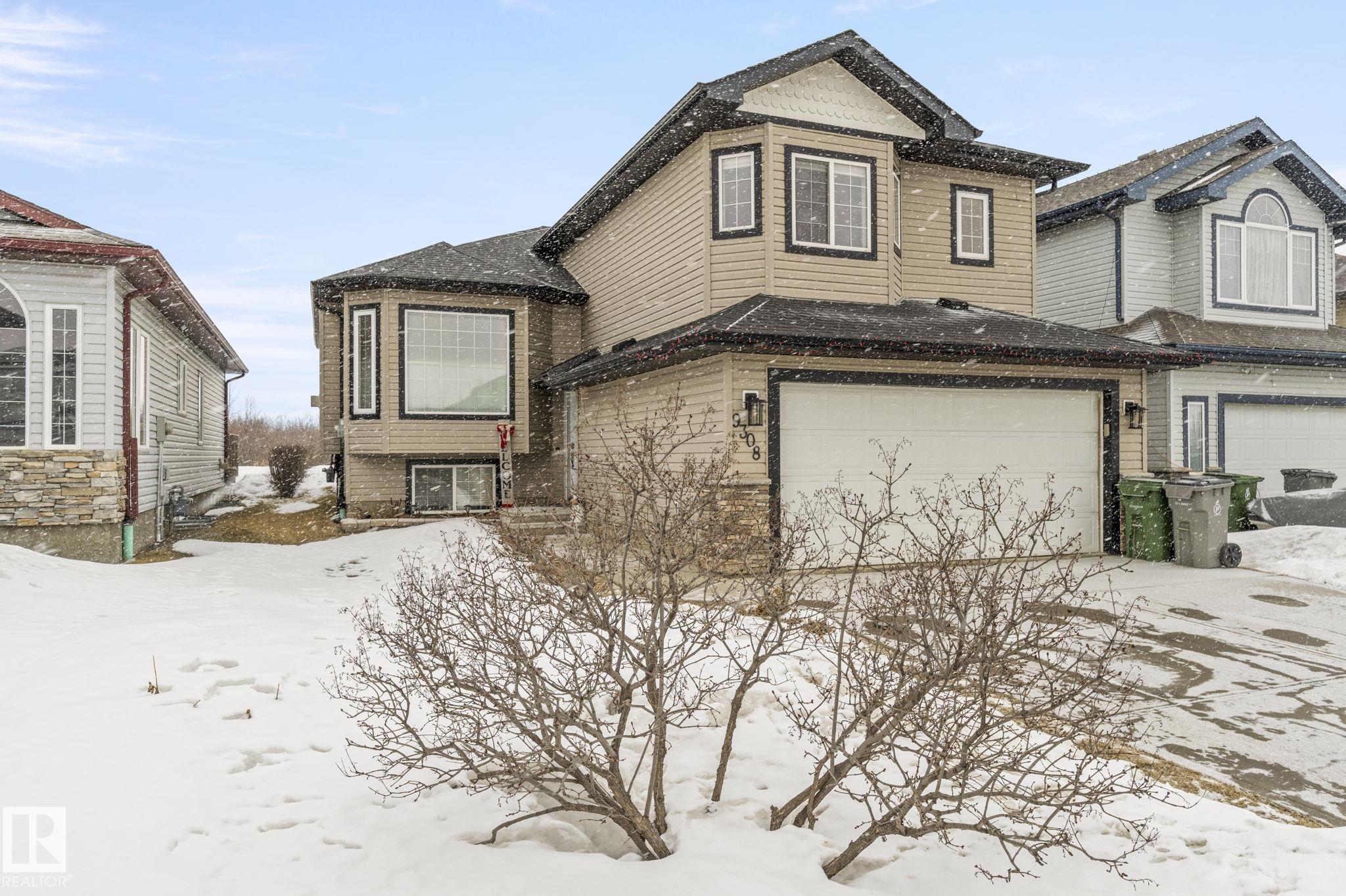 9308 106 Avenue, Morinville