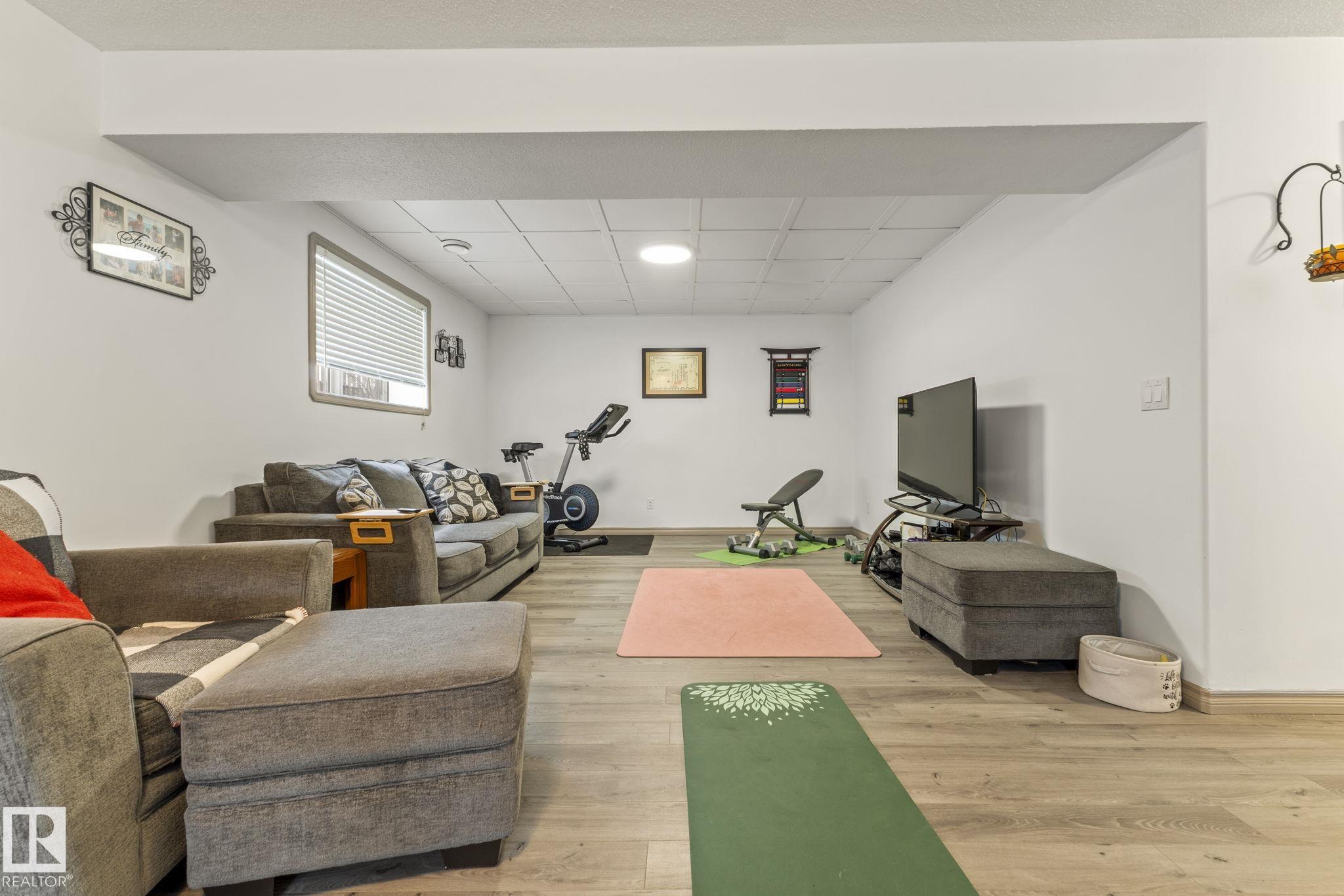 Photo 46 at 9308 106 Avenue, Morinville