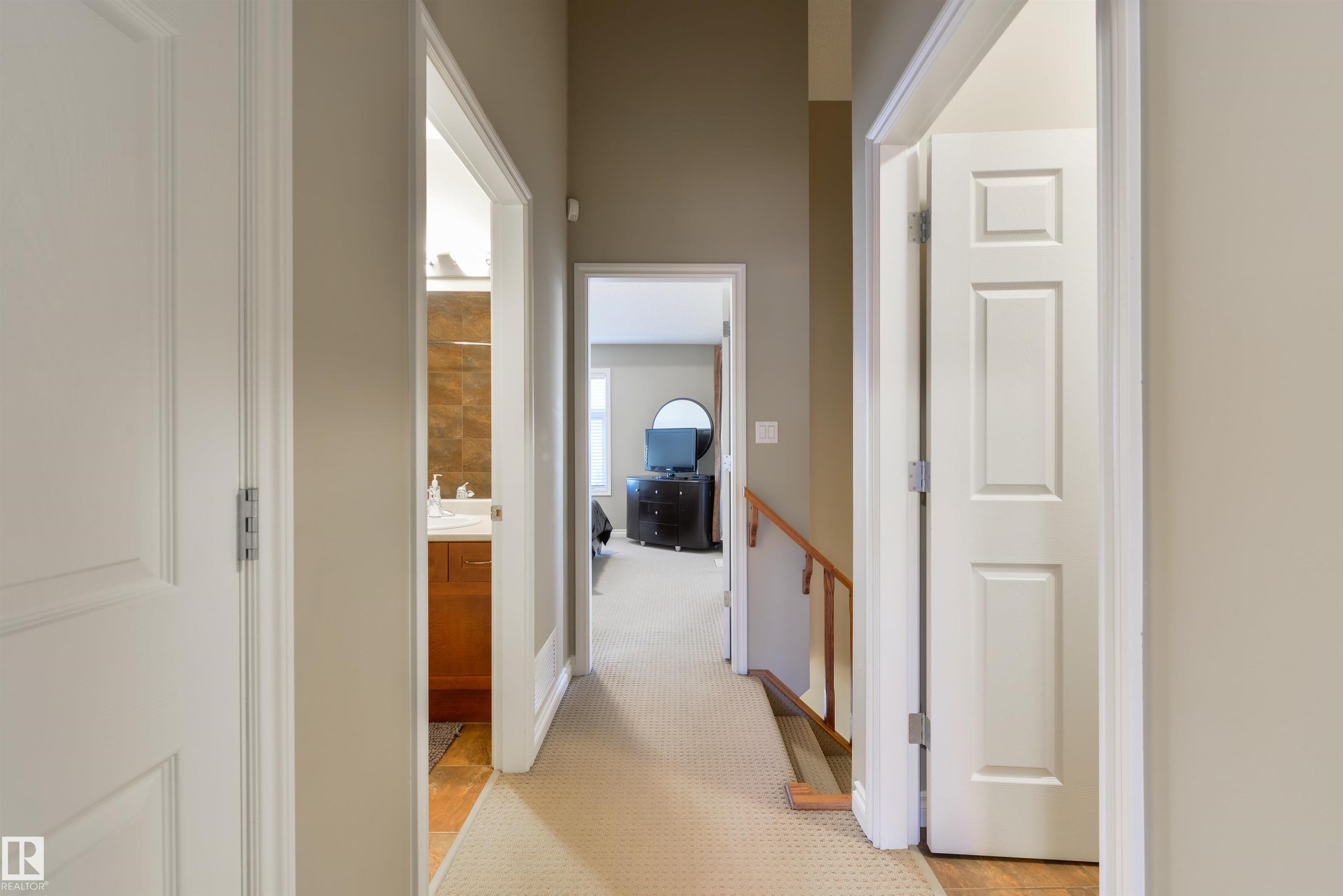 Photo 19 at 3 9026 Jasper Avenue NW, Boyle Street, Edmonton