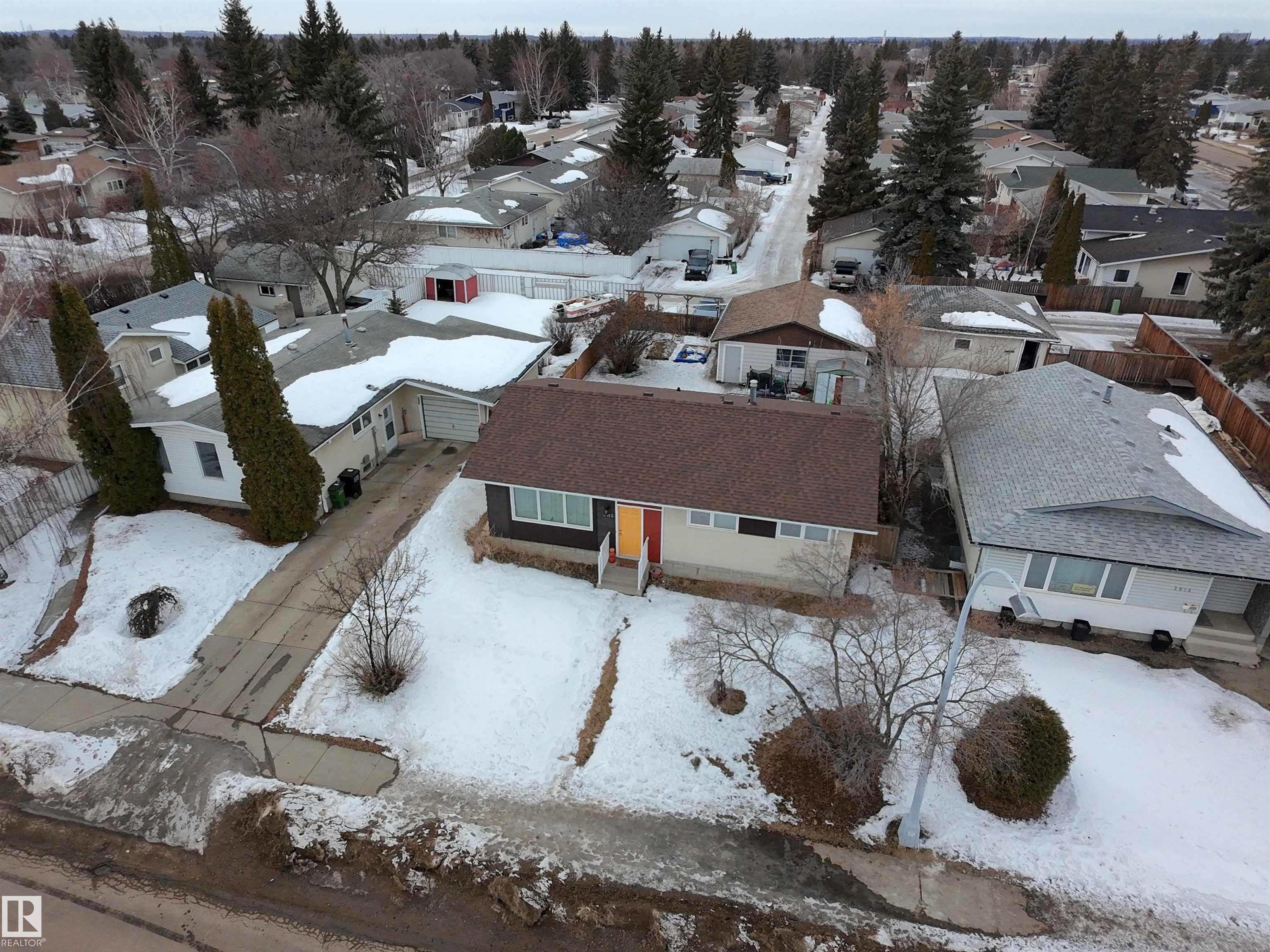 3912 108 Street NW, Duggan, Edmonton 2