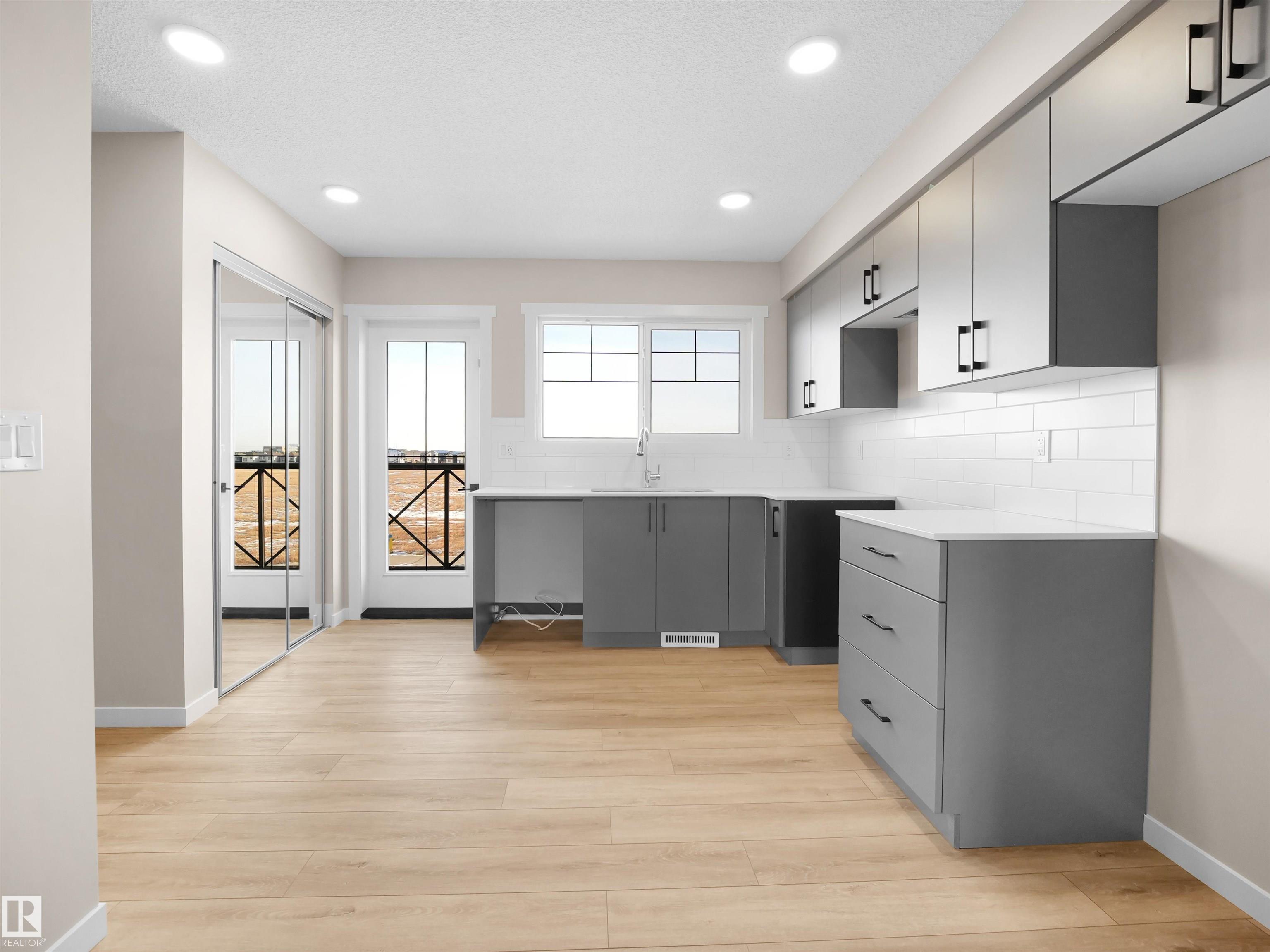 Photo 9 at 515 Aster Drive NW, Aster, Edmonton