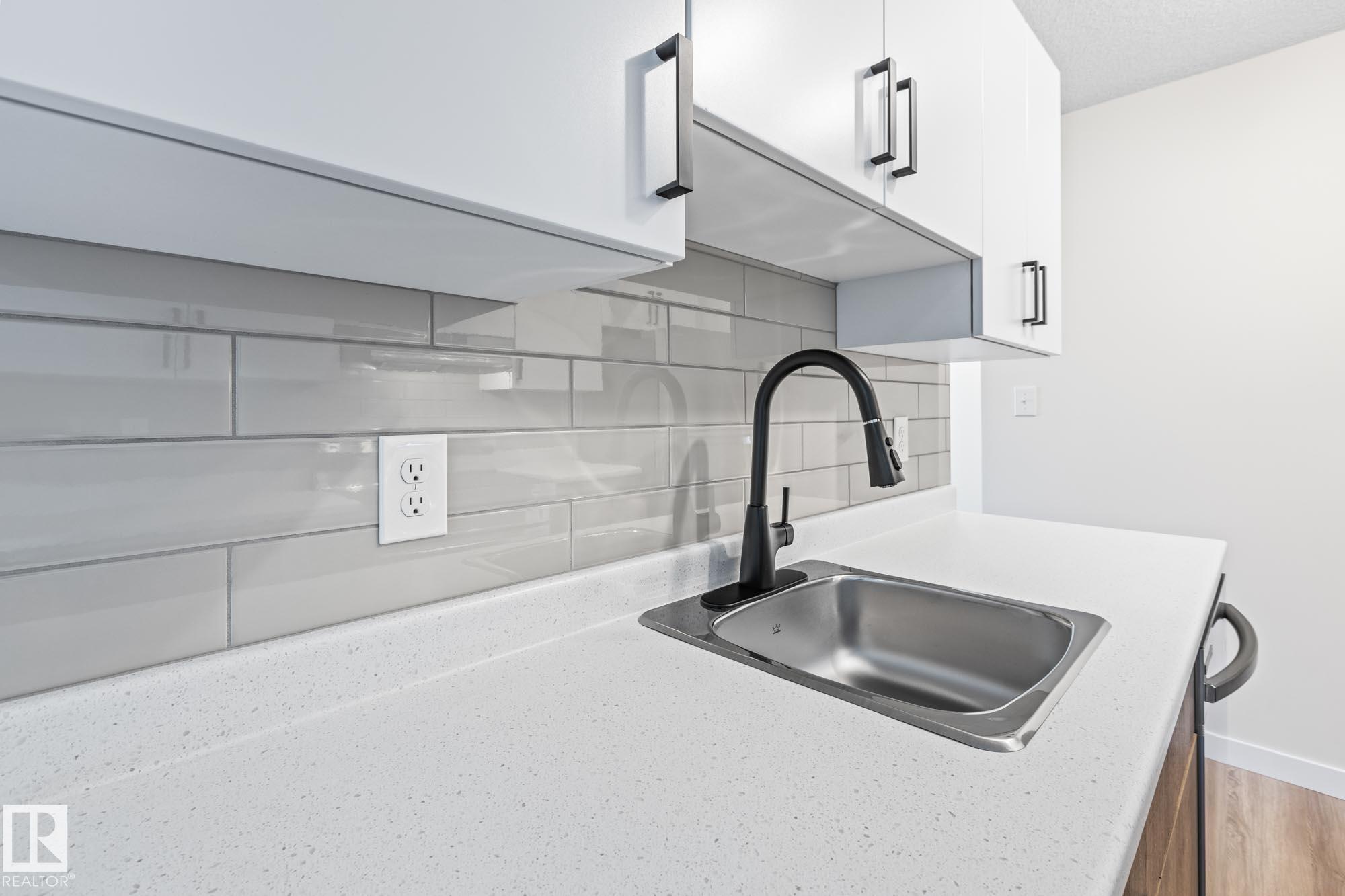 Photo 22 at 6208 180 Street NW, Ormsby Place, Edmonton