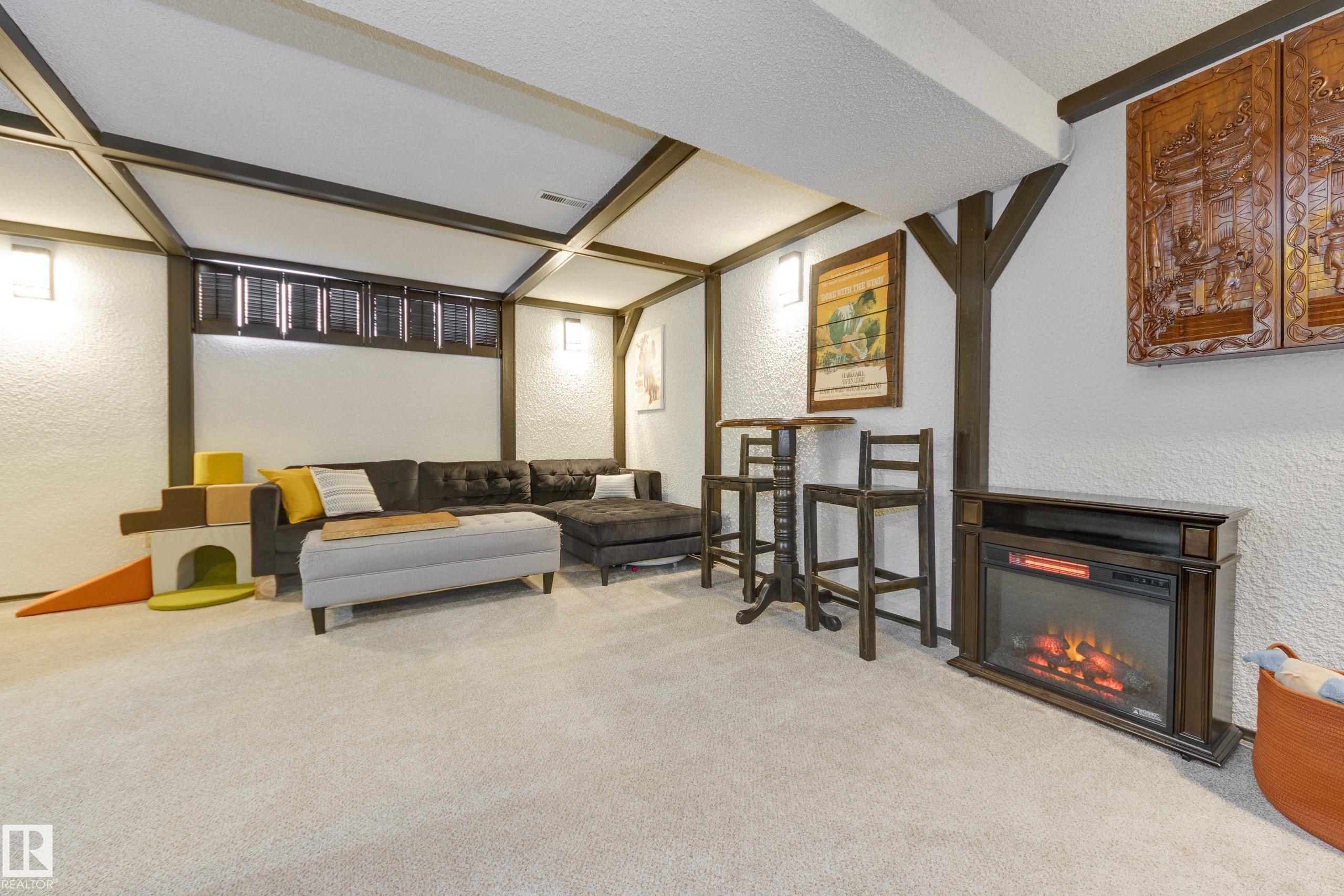 Photo 28 at 10648 75 Street NW, Forest Heights, Edmonton