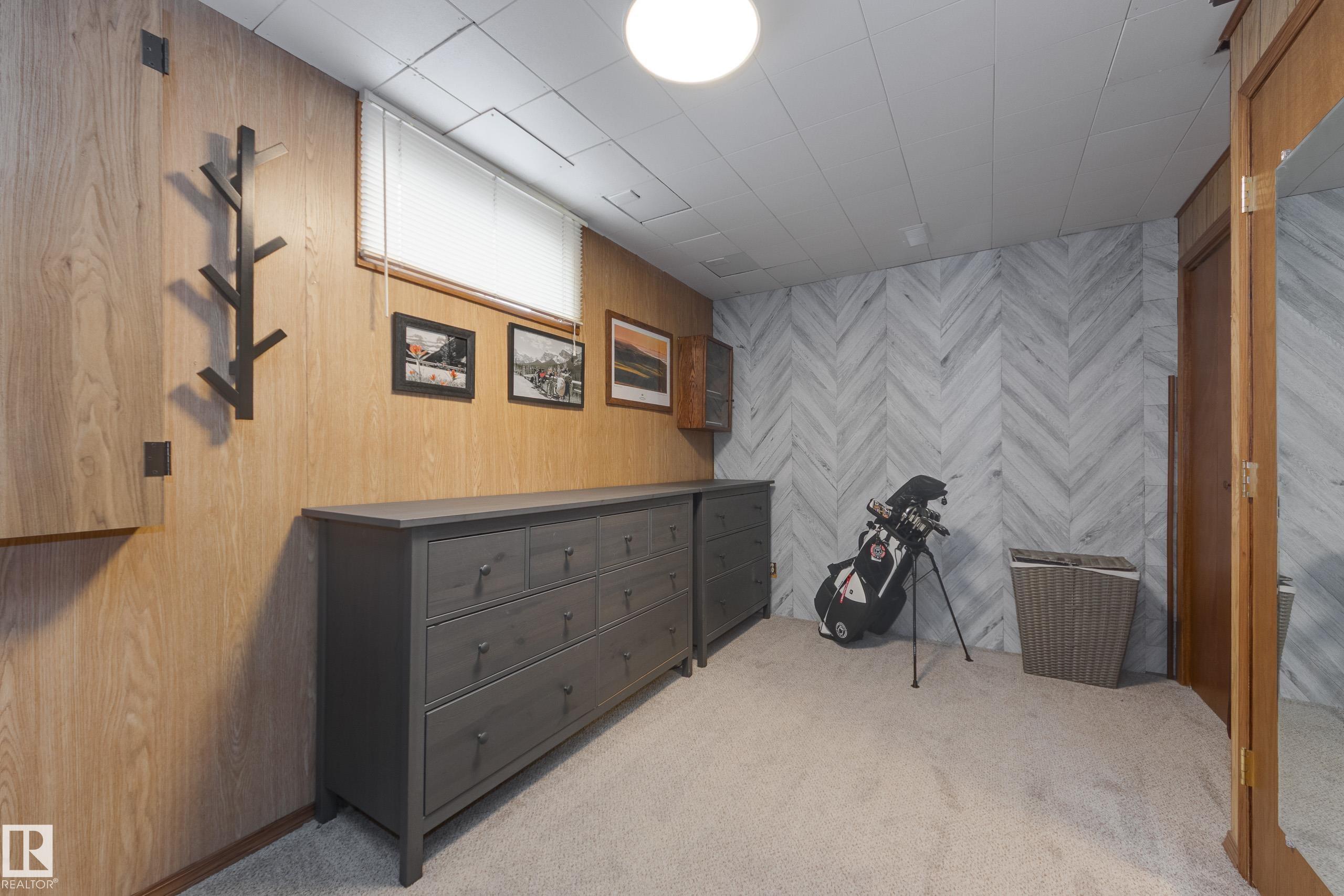 Photo 33 at 10648 75 Street NW, Forest Heights, Edmonton