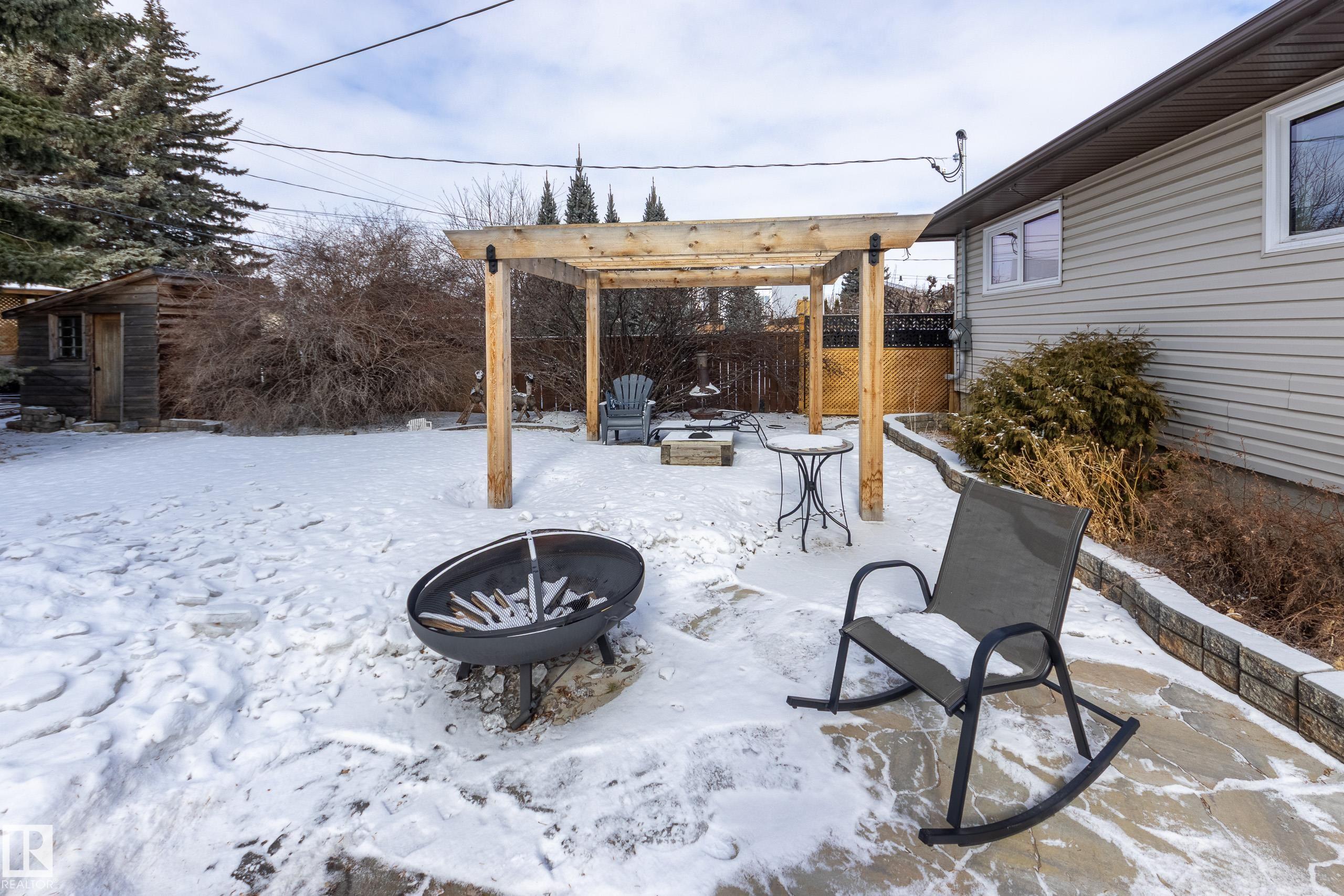 Photo 42 at 10648 75 Street NW, Forest Heights, Edmonton