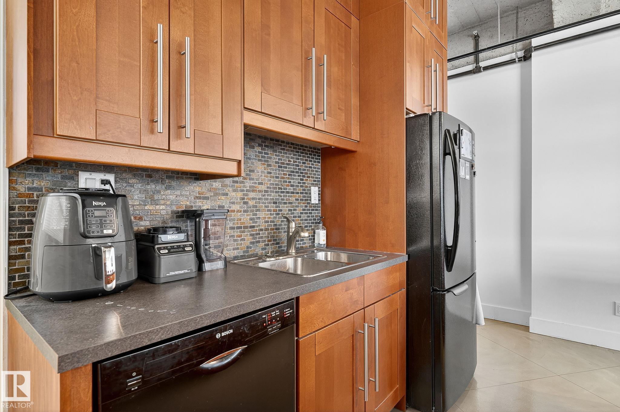 Photo 18 at 201 - 10355 105 Street NW, Downtown, Edmonton