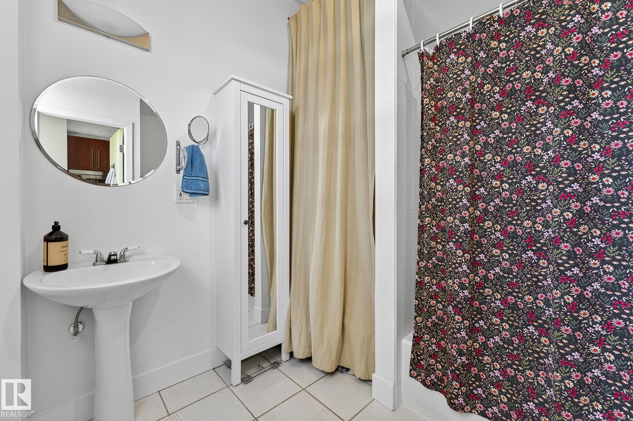 Photo 20 at 201 - 10355 105 Street NW, Downtown, Edmonton