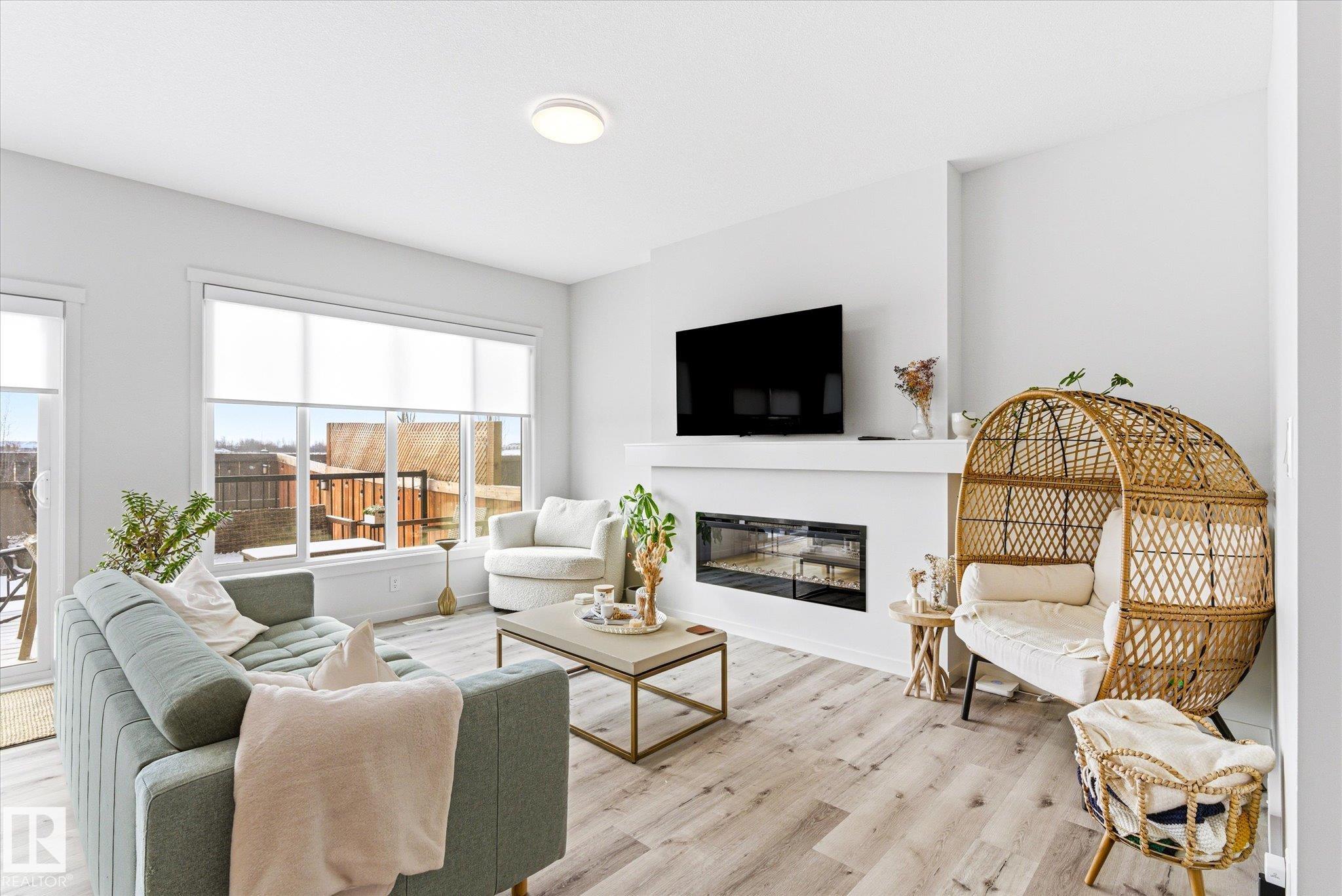 Photo 10 at 20031 26 Avenue NW, The Uplands, Edmonton