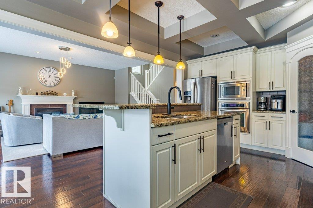 Photo 15 at 11408 15 Avenue SW, Rutherford, Edmonton