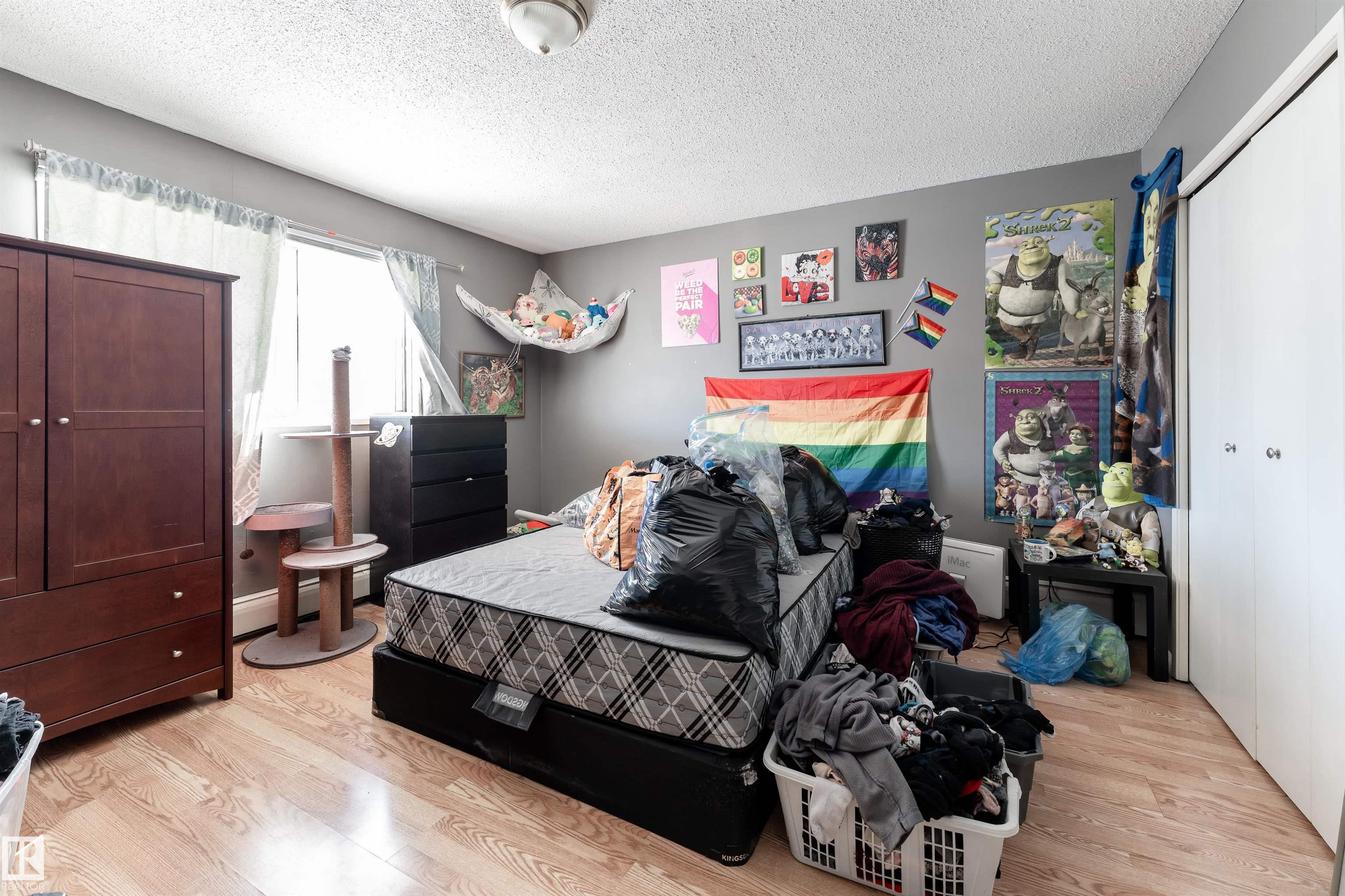 Photo 12 at 2 - 10737 116 Street NW, Queen Mary Park, Edmonton